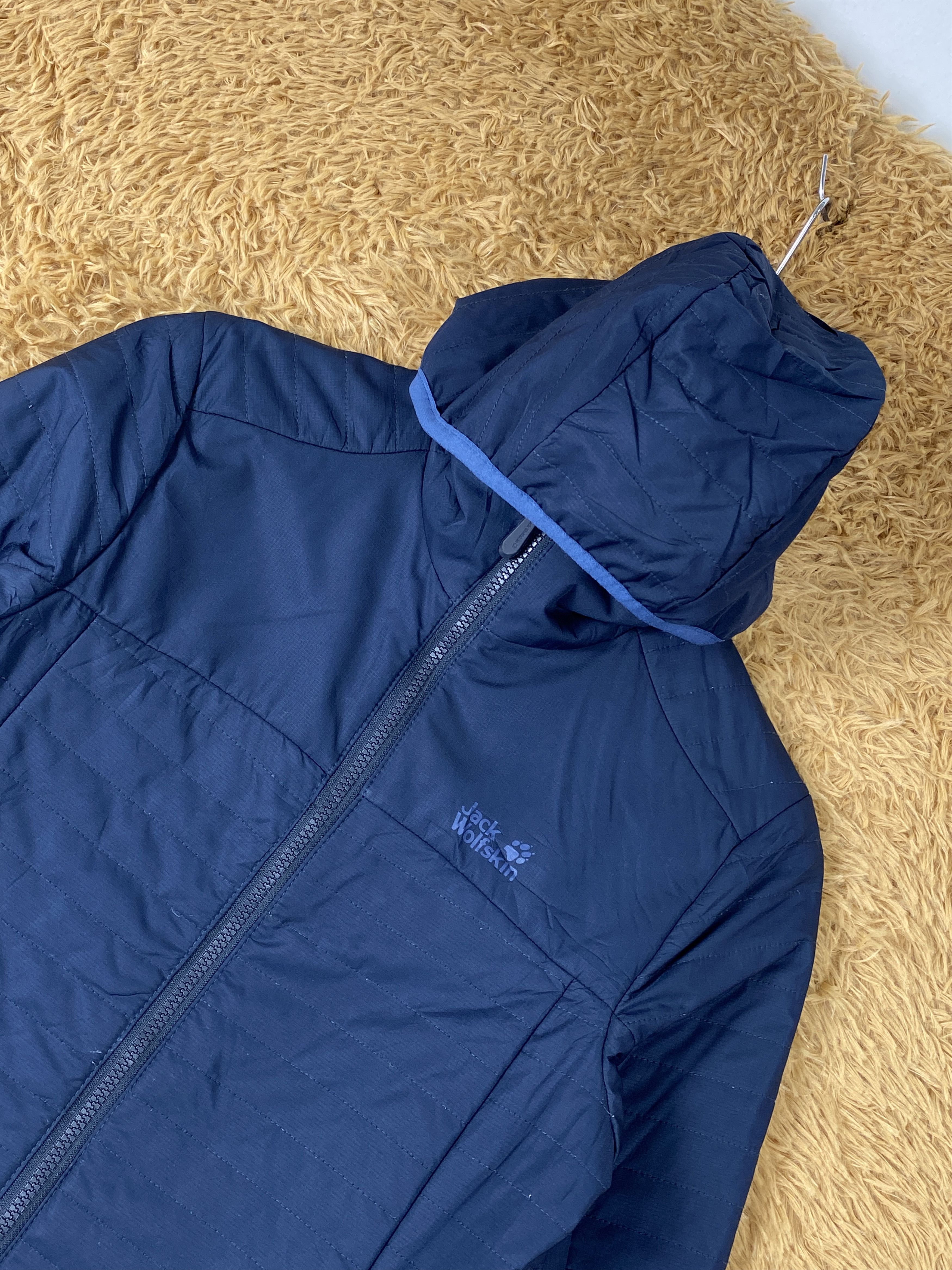 Jack Wolfskin Vintage Jack Wolfskin Hoodie Puffer Jacket J1898 Size S / US 4 / IT 40 - 2 Thumbnail
