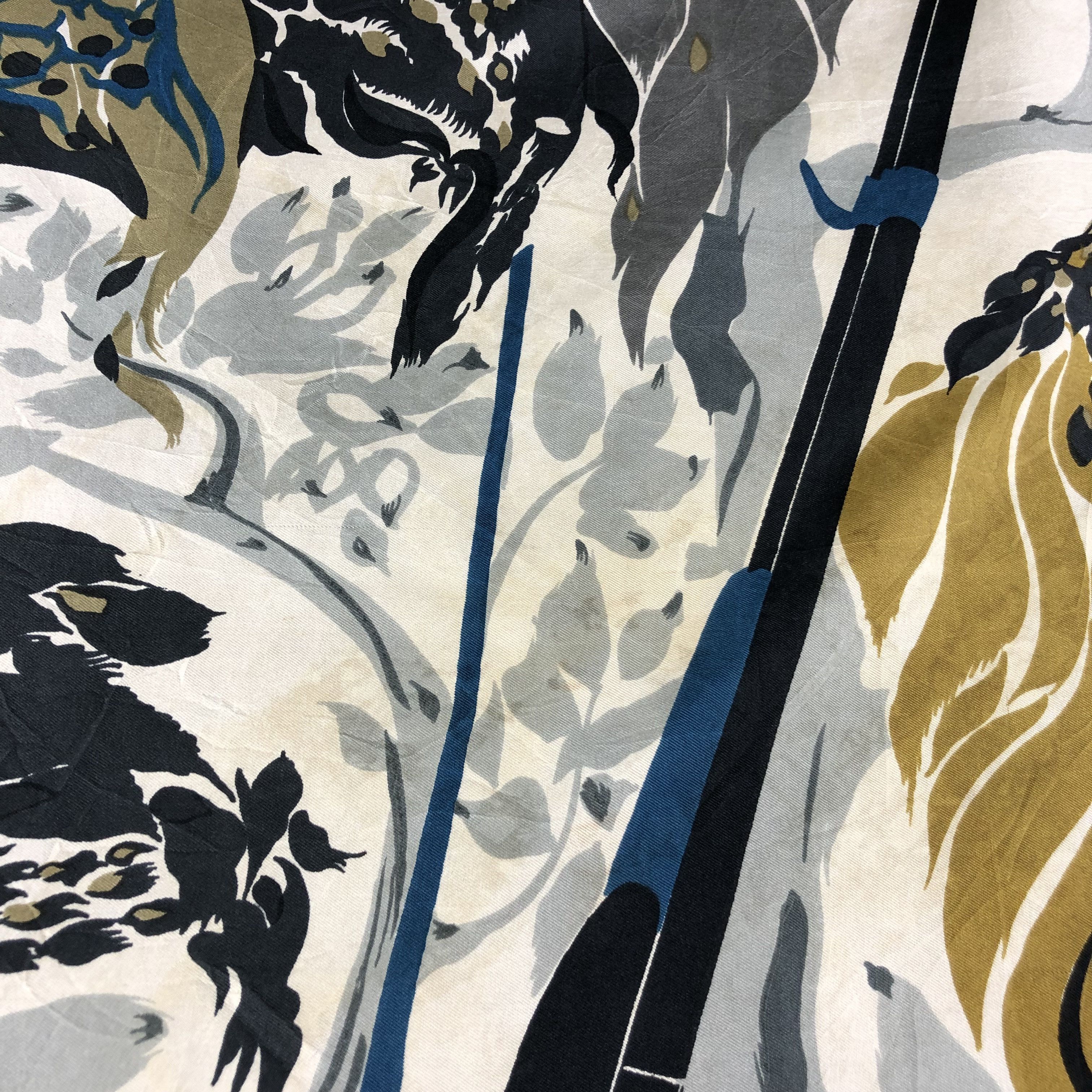Japanese Brand Vintage Birds Design Hand Rolled Silk Scarf M913 Size ONE SIZE - 3 Thumbnail
