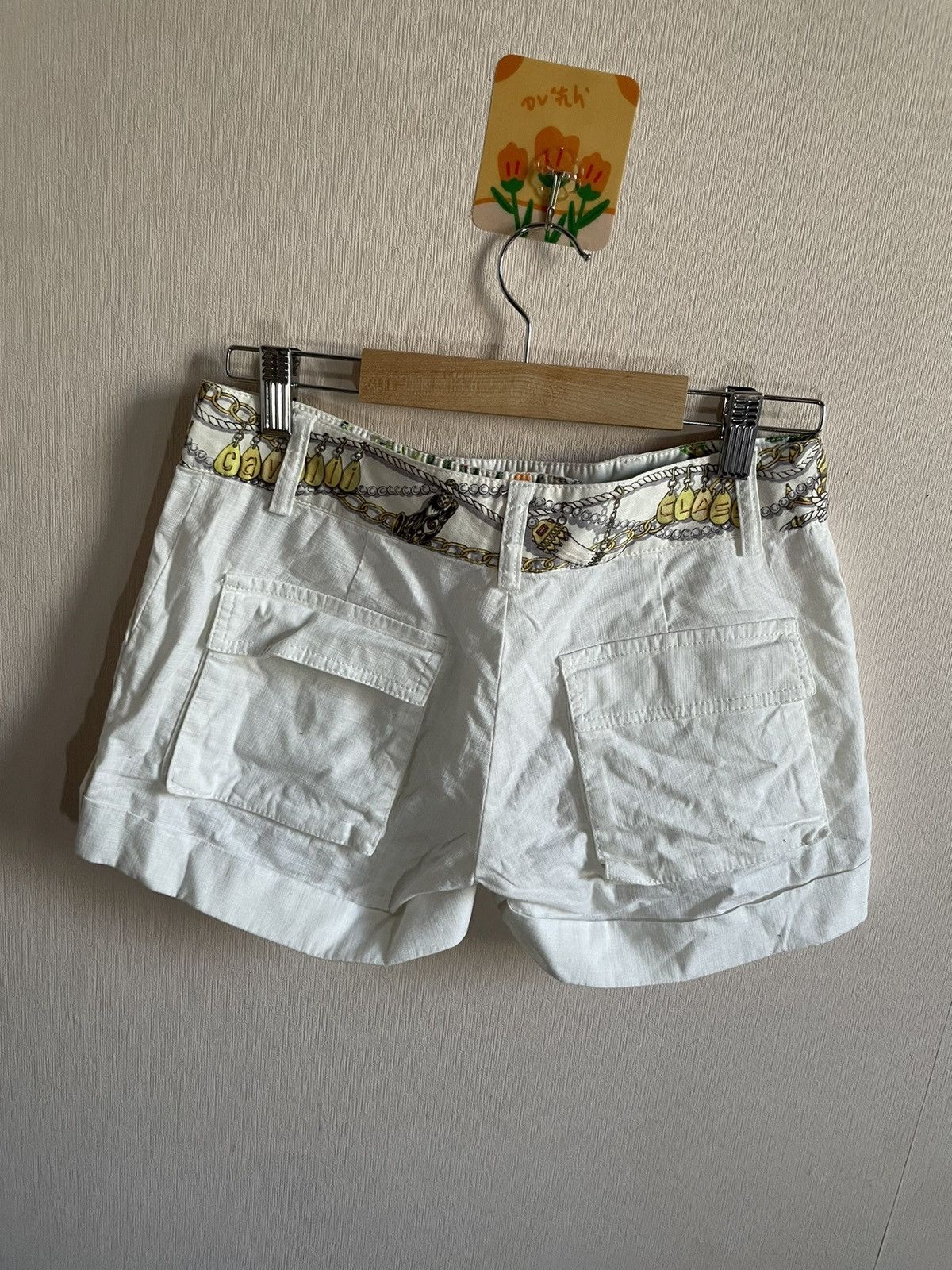 Roberto Cavalli Roberto cavalli vintage white shorts Size 26" / US 2 / IT 38 - 2 Thumbnail