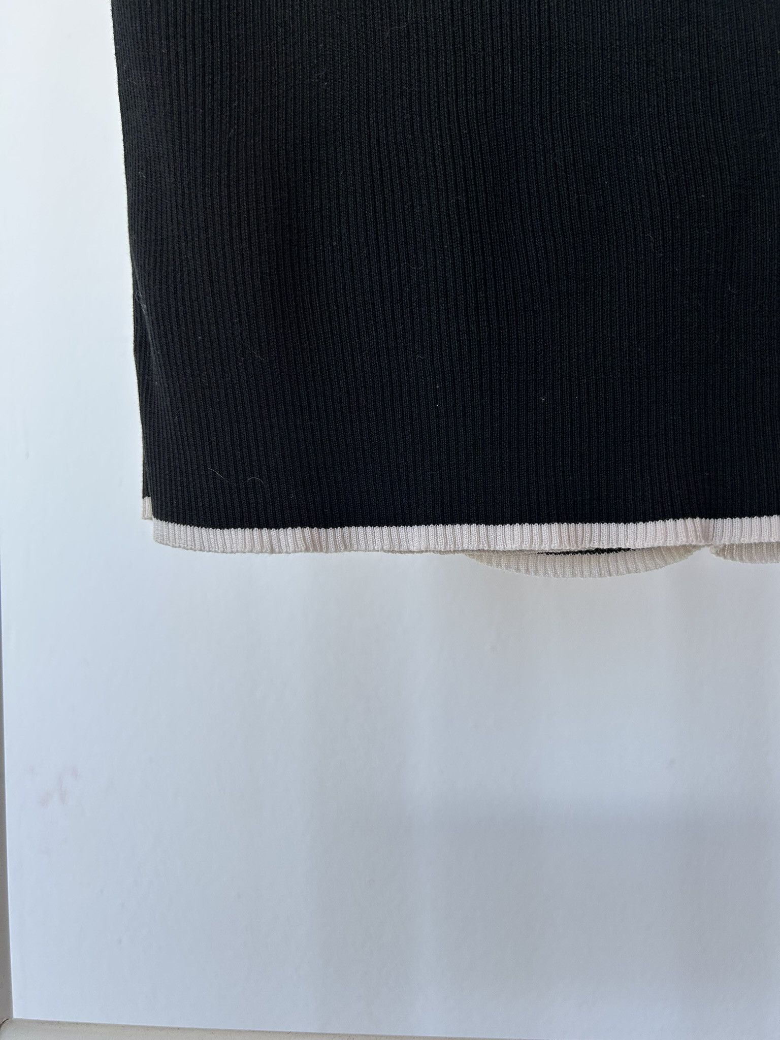 Chanel SS1995 Chanel double breasted button up tank top Size M / US 6-8 / IT 42-44 - 15 Thumbnail