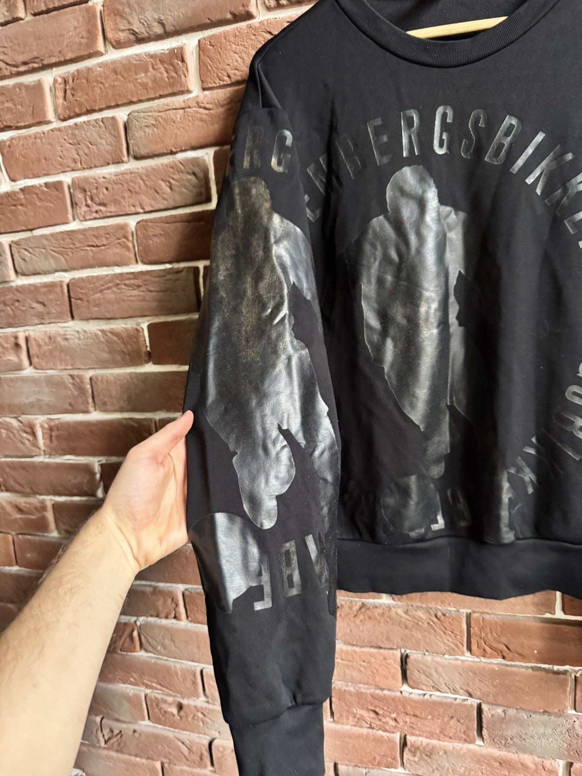 Dirk Bikkembergs Dirk Bikkembergs Logo Hype Sweatshirt Crewneck L Soccer Y2K Size US L / EU 52-54 / 3 - 5 Thumbnail