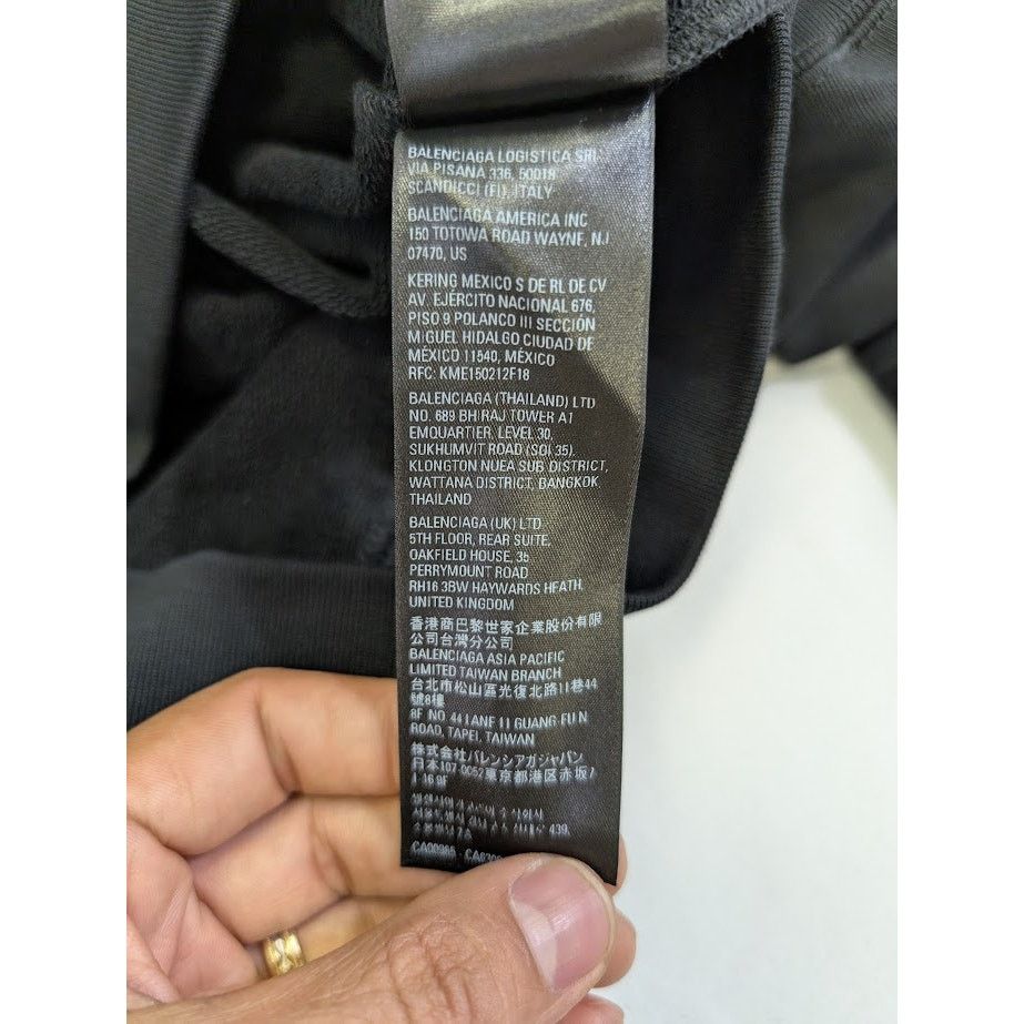 Balenciaga o1rshd1 Moll Bouclet Large Fit Hoodie in Black/White Size US S / EU 44-46 / 1 - 18 Thumbnail