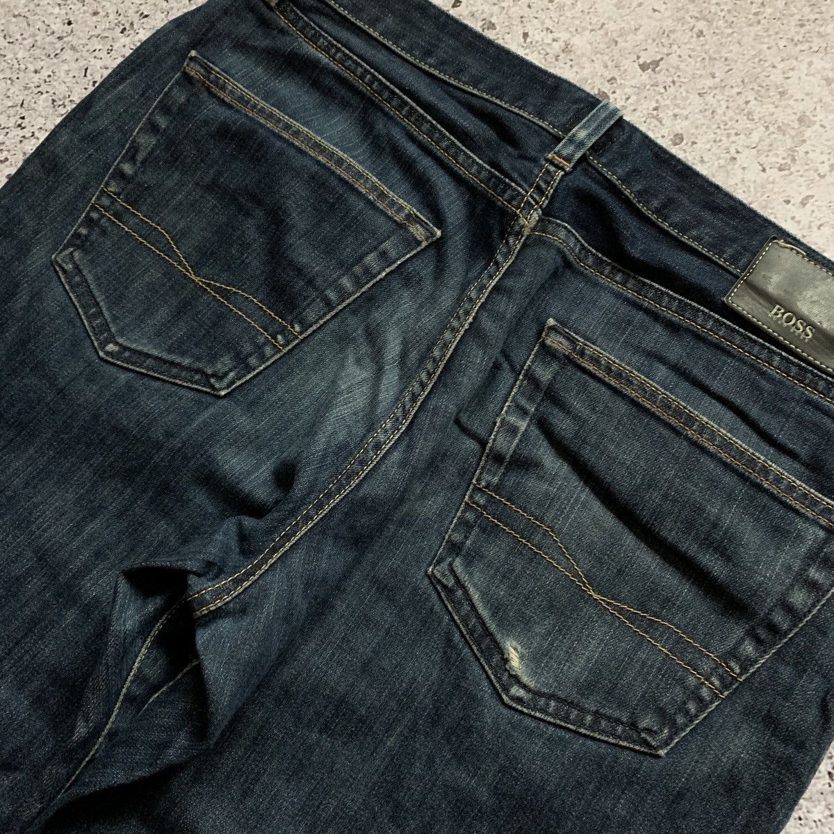 Hugo Boss Hugo Boss denim jeans distressed vintage Size US 34 / EU 50 - 8 Thumbnail