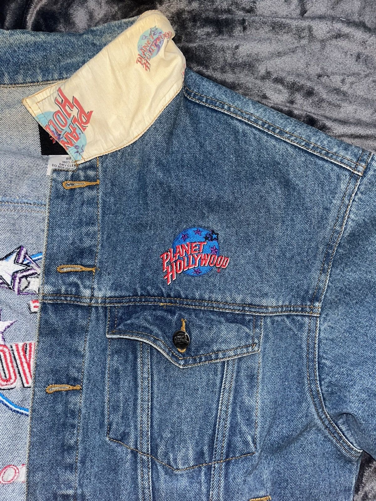 Planet Hollywood Vintage 90s Planet Hollywood Jean/ Denim Jacket Size M / US 6-8 / IT 42-44 - 11 Thumbnail