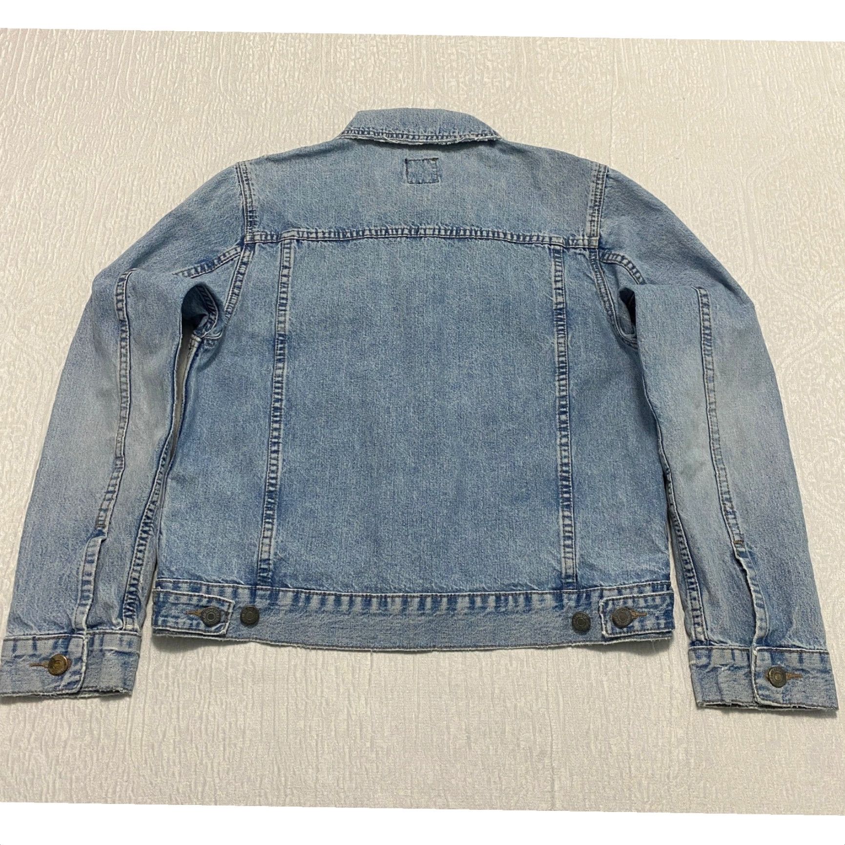 American Eagle Outfitters VINTAGE American Eagle Outfitters Denim Jacket Women M Blue Casual 90s Button Front All Seasons Pockets Logo Size M / US 6-8 / IT 42-44 - 2 Thumbnail
