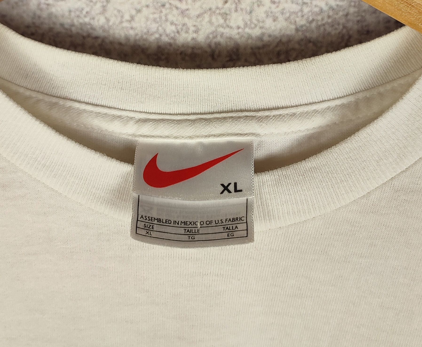 Nike 🔥 Vintage Nike Big Logo T-shirt 90's Size US XL / EU 56 / 4 - 6 Thumbnail