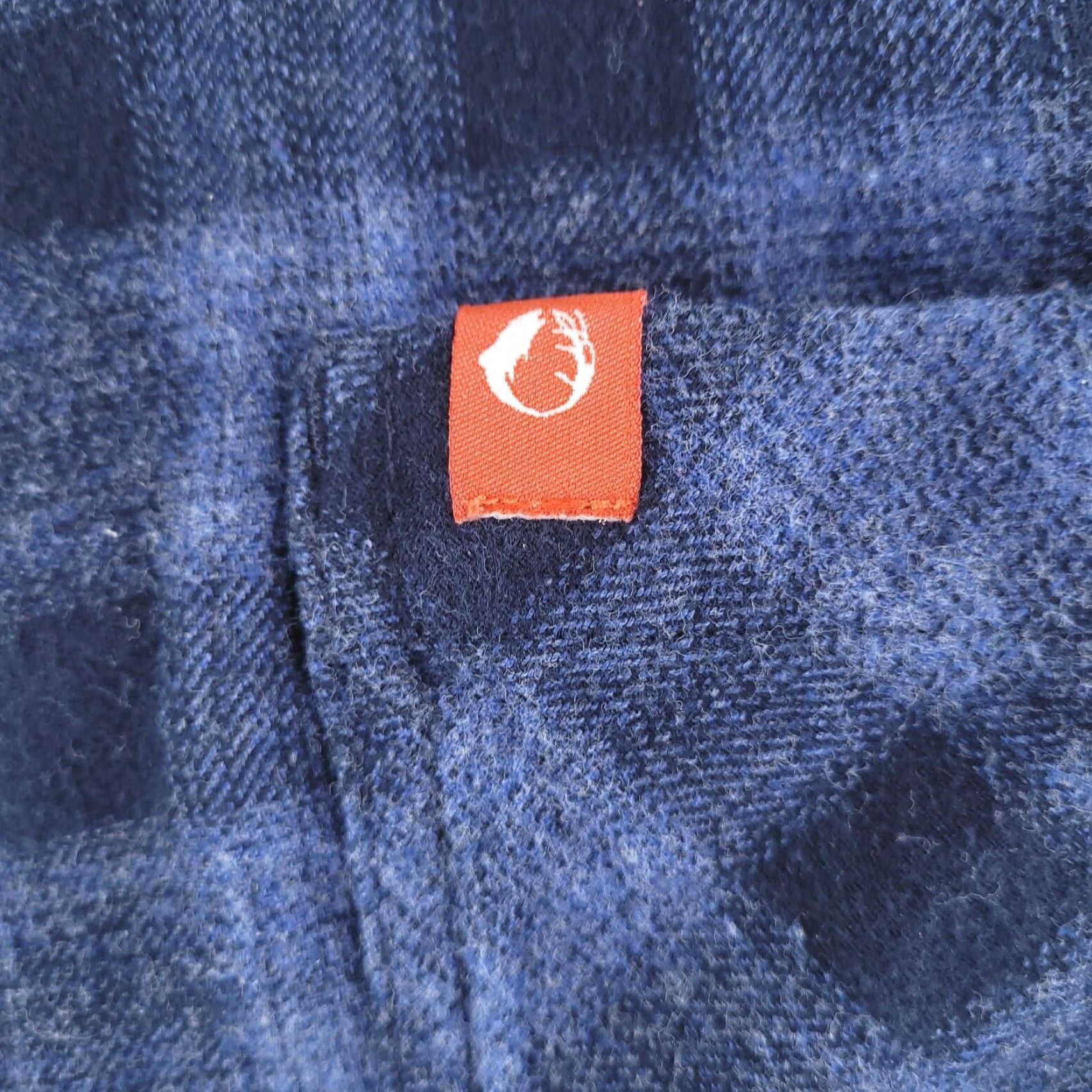 Vintage The American Outdoorsmen Shirt Mens XL Blue Plaid Long Sleeve Flannel Button-Up Regular Size US XL / EU 56 / 4 - 4 Thumbnail