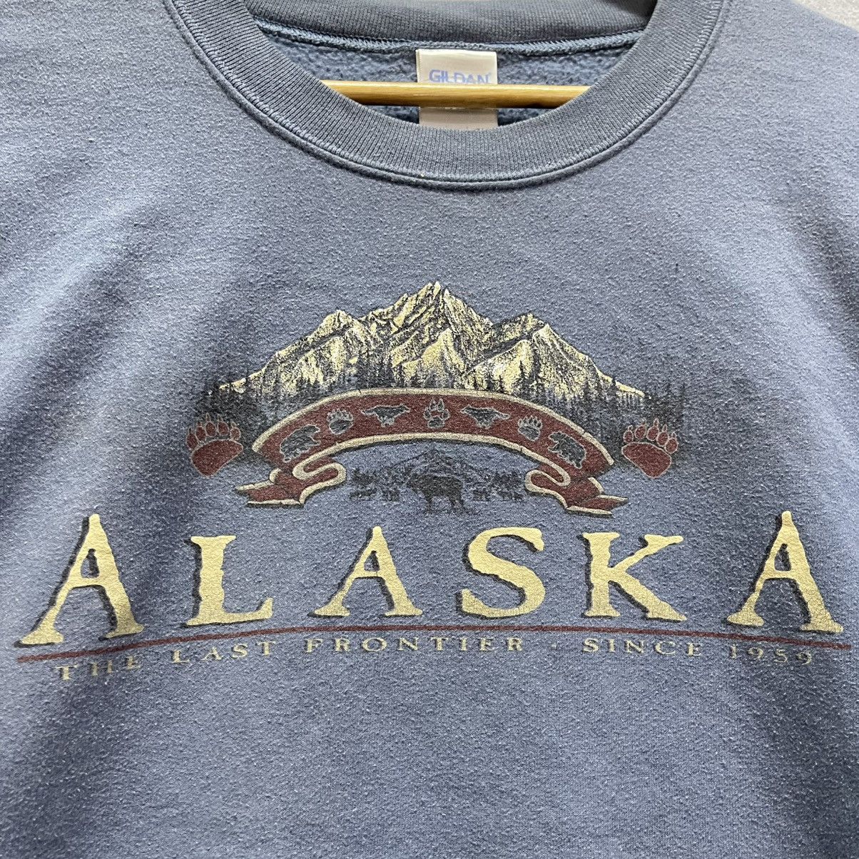 Gildan 2000s Alaska Graphic Crewneck Sweatshirt (Gildan Heavy Blend Size US XL / EU 56 / 4 - 3 Thumbnail