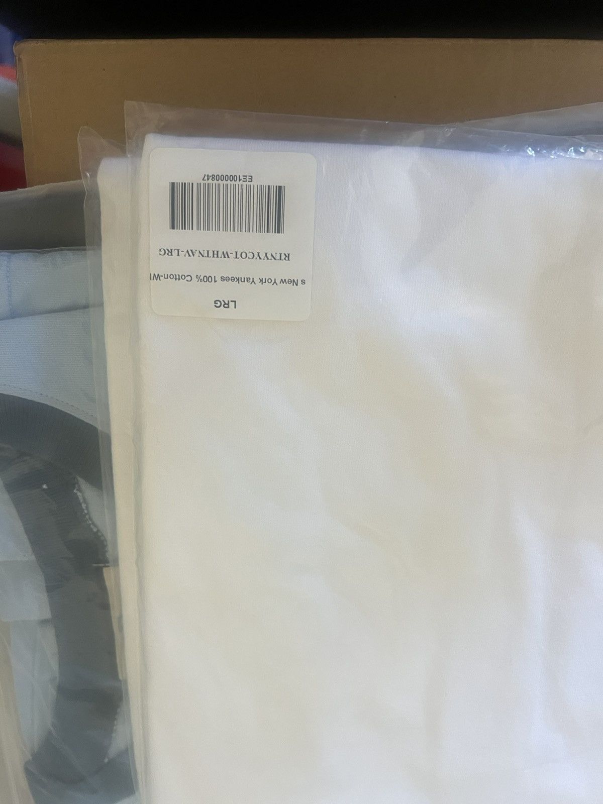 Eric Emanuel Eric Emanuel EE NY Yankees white ringer tee large Size US L / EU 52-54 / 3 - 4 Thumbnail