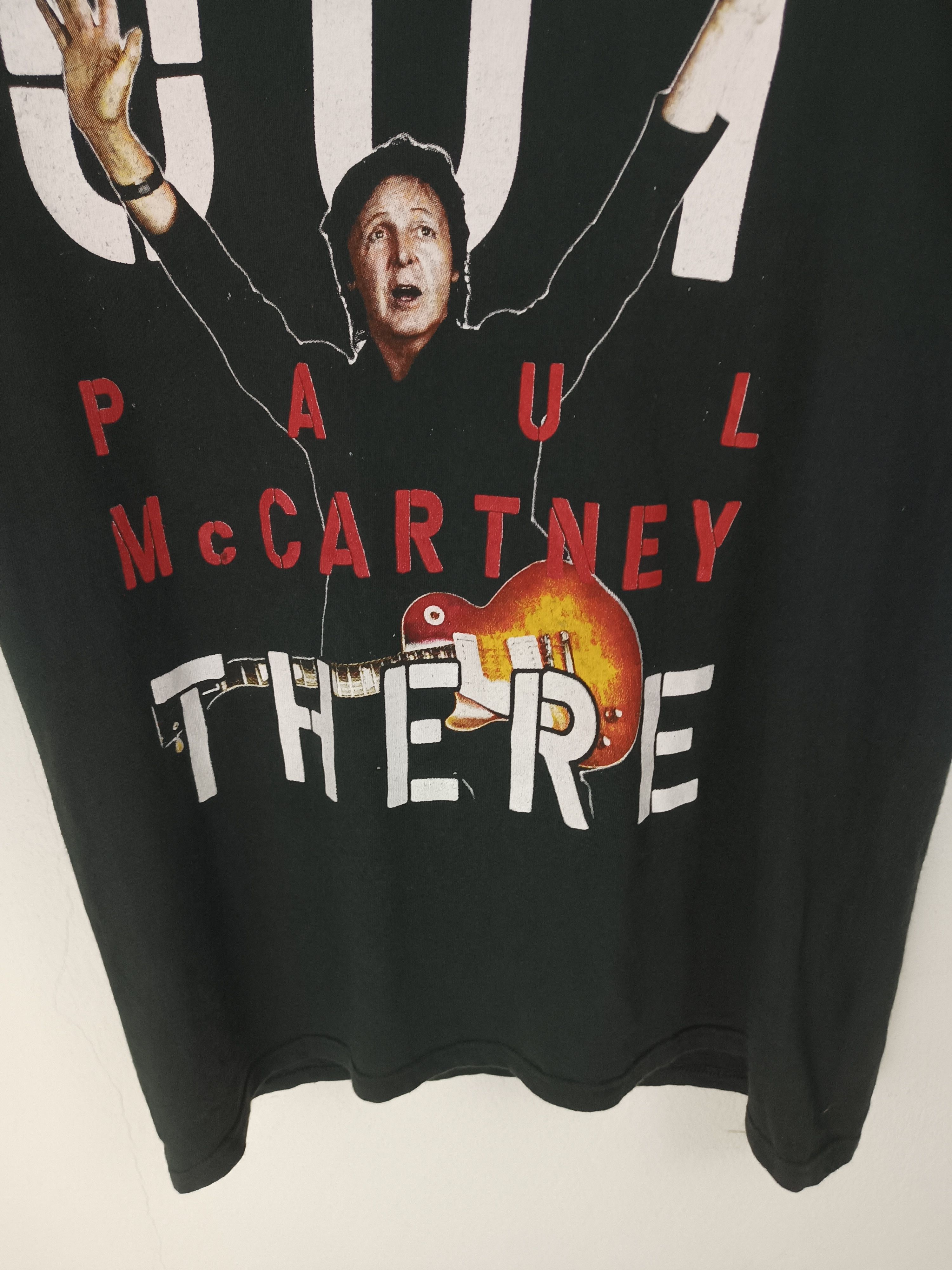 Band Tees VINTAGE '13 PAUL MCCARTNEY OUT THERE TOUR TEE beatles floyd Size US M / EU 48-50 / 2 - 7 Thumbnail