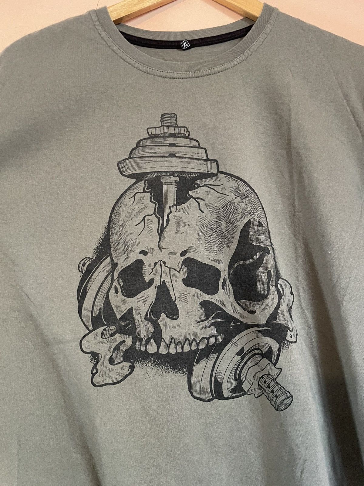 Other Barebell Death Kult skull gym t-shirt Size US XL / EU 56 / 4 - 3 Thumbnail