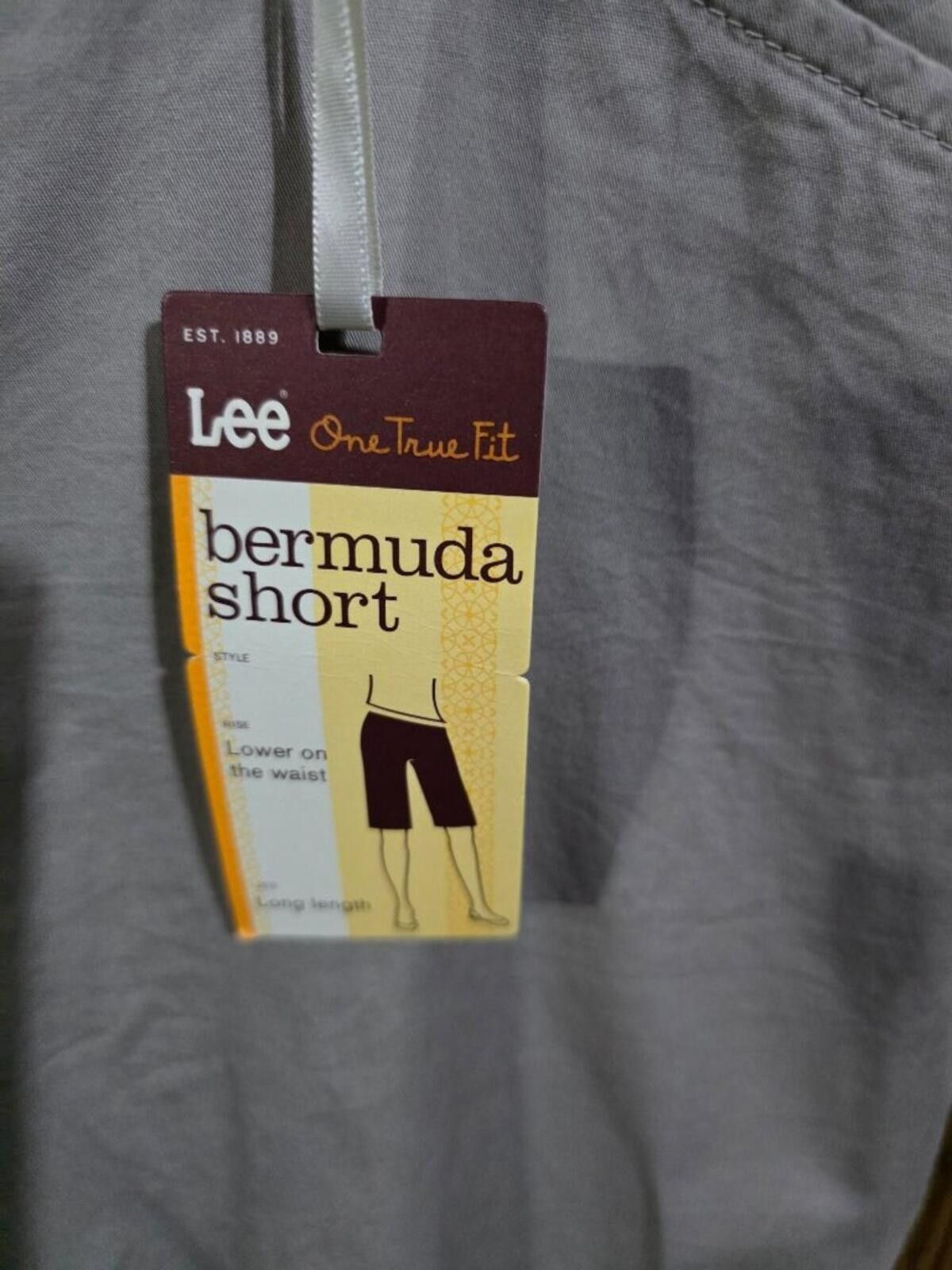 Lee Lee One True Fit Bermuda Shorts Mushroom Color NWT Size 36" / US 14 / IT 50 - 4 Thumbnail