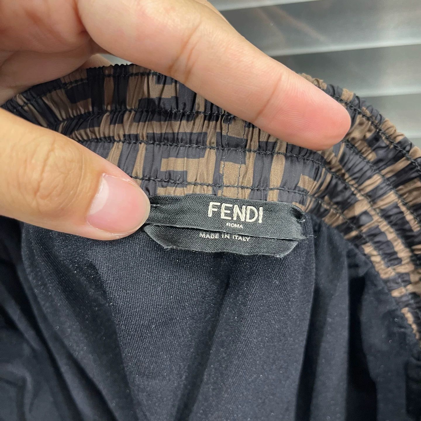 Fendi Fendi FF all over short 56 Size US 40 / EU 56 - 3 Thumbnail