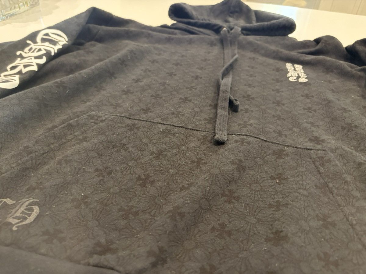 Chrome Hearts Chrome hearts Monogram Hoodie XXL Size US XXL / EU 58 / 5 - 2 Thumbnail