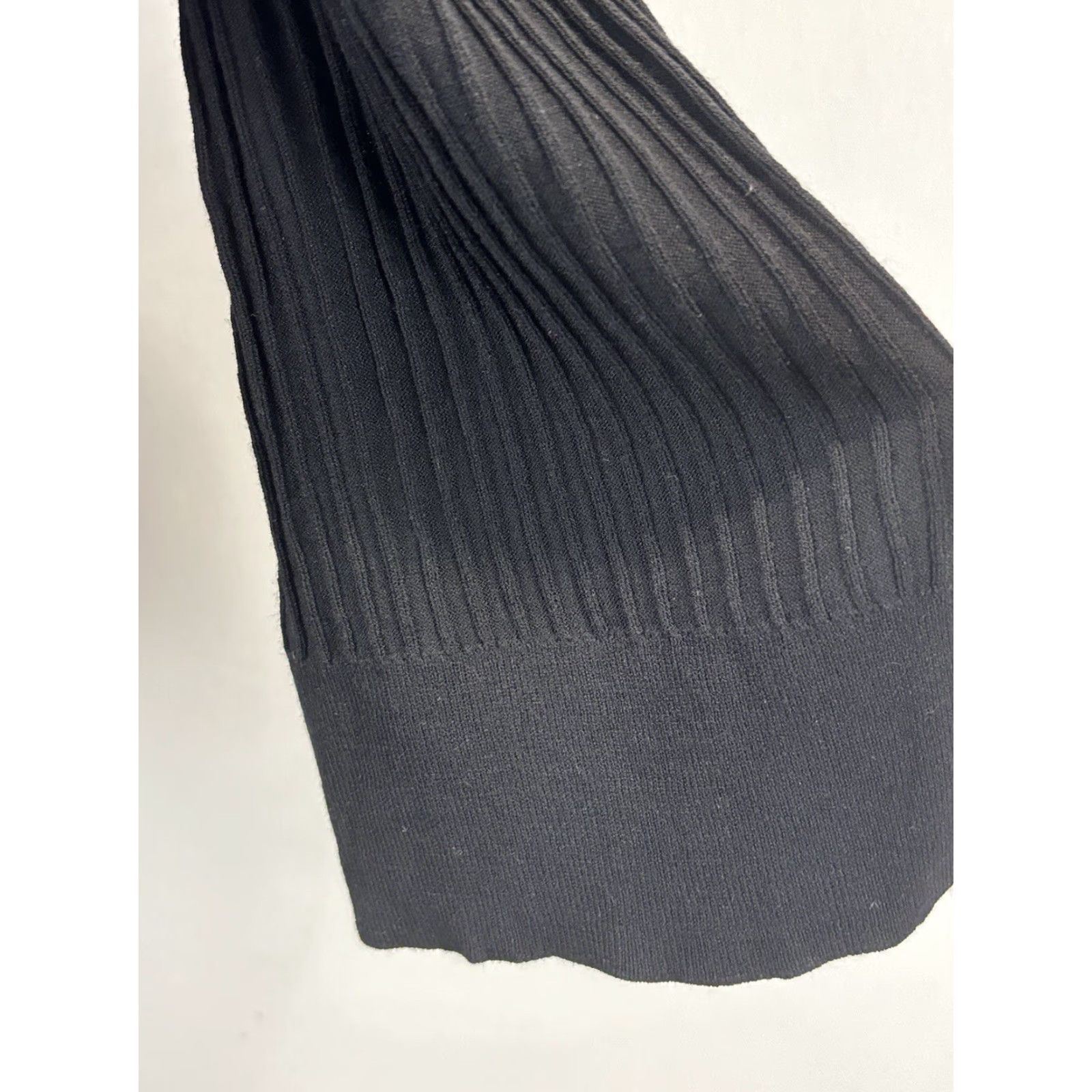 Talbots NEW! Talbots Fine Knit Sweater XS Black Textured Sleeves Women’s Size XS / US 0-2 / IT 36-38 - 6 Thumbnail