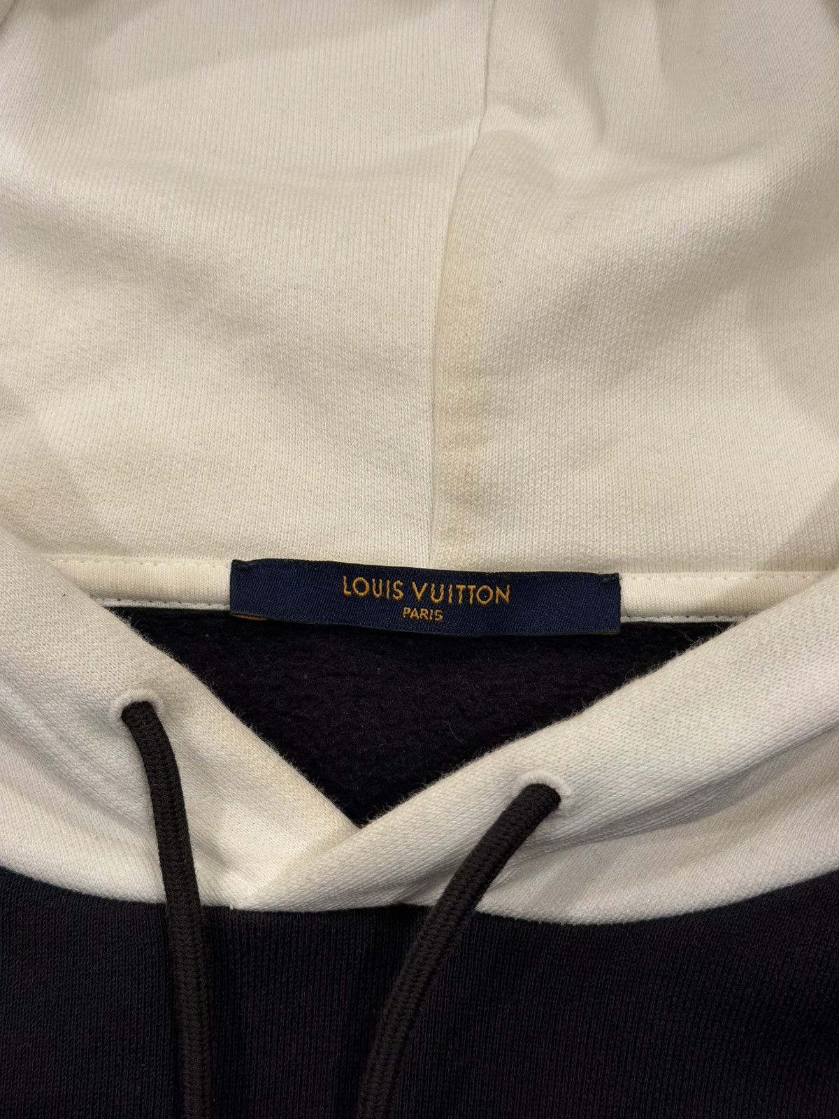 Louis Vuitton Louis Vuitton x Virgil 2054 White Hooded Black Hoodie Size US L / EU 52-54 / 3 - 9 Thumbnail