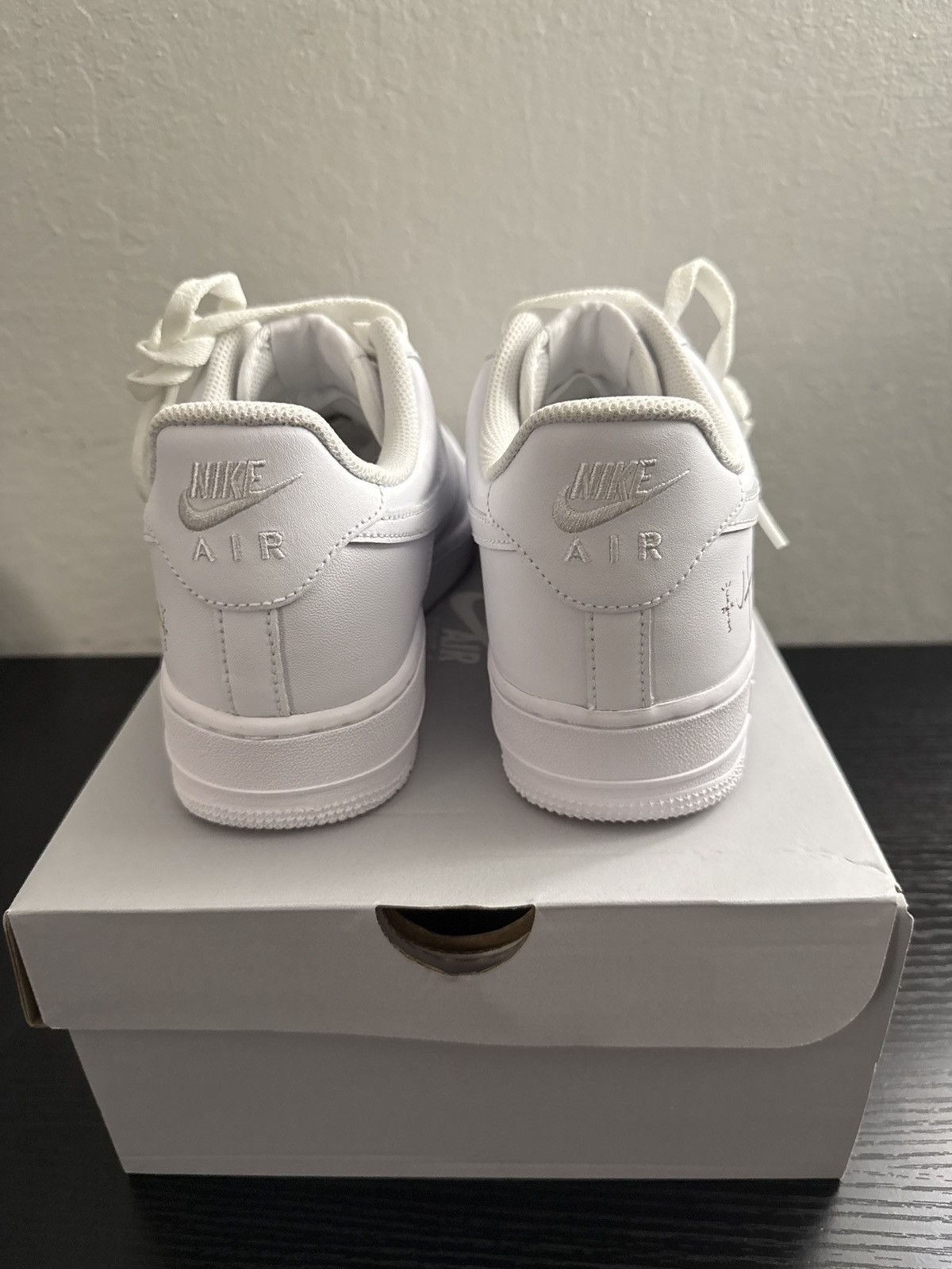 Nike × Travis Scott Brand New Travis Scott Nike Utopia Air Force 1 Size US 10.5 / EU 43-44 - 5 Thumbnail