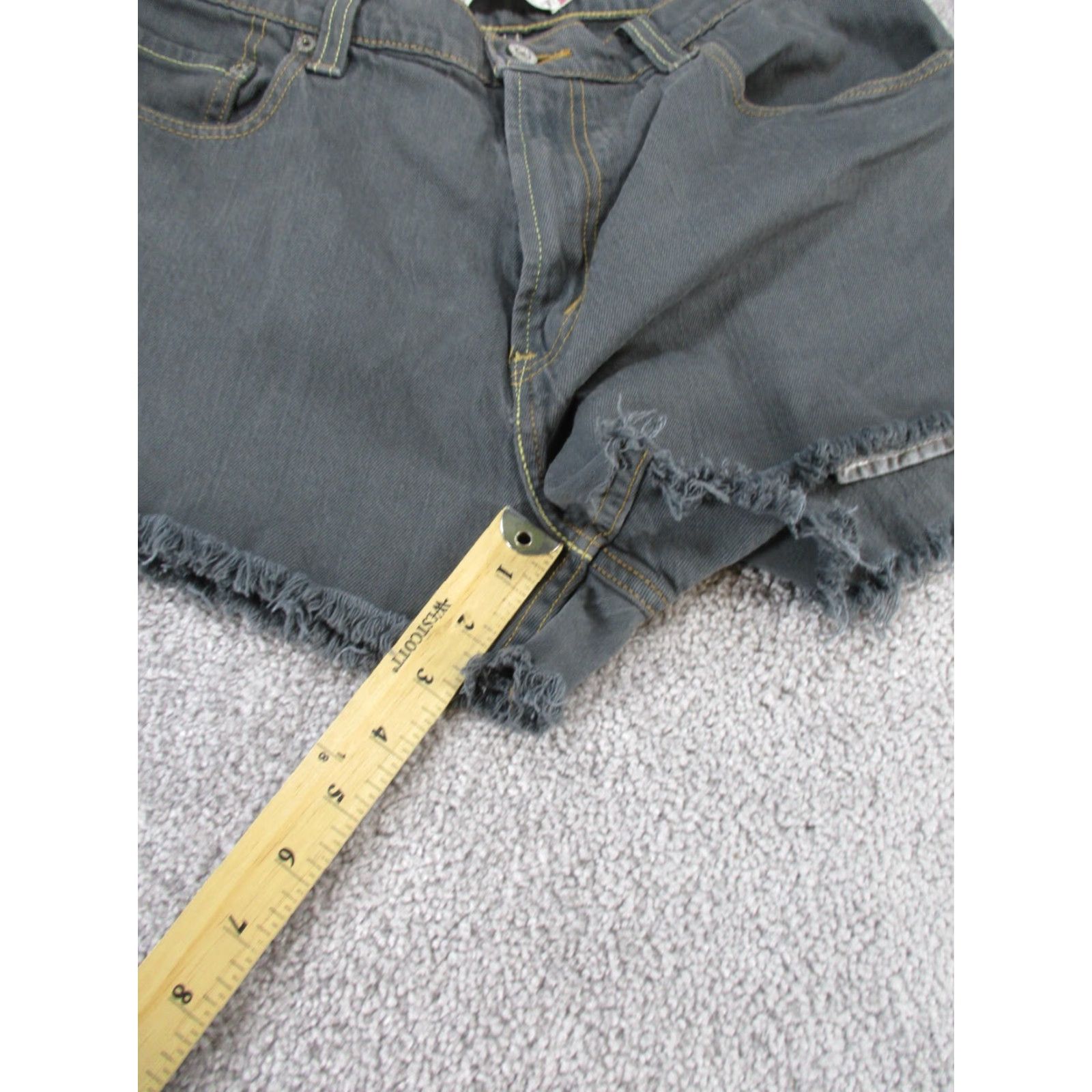 Levi's Levi's Shorts 34 Gray Denim Cut-Off 90s American Classic Womens Size 24" / US 00 / IT 34 - 3 Thumbnail