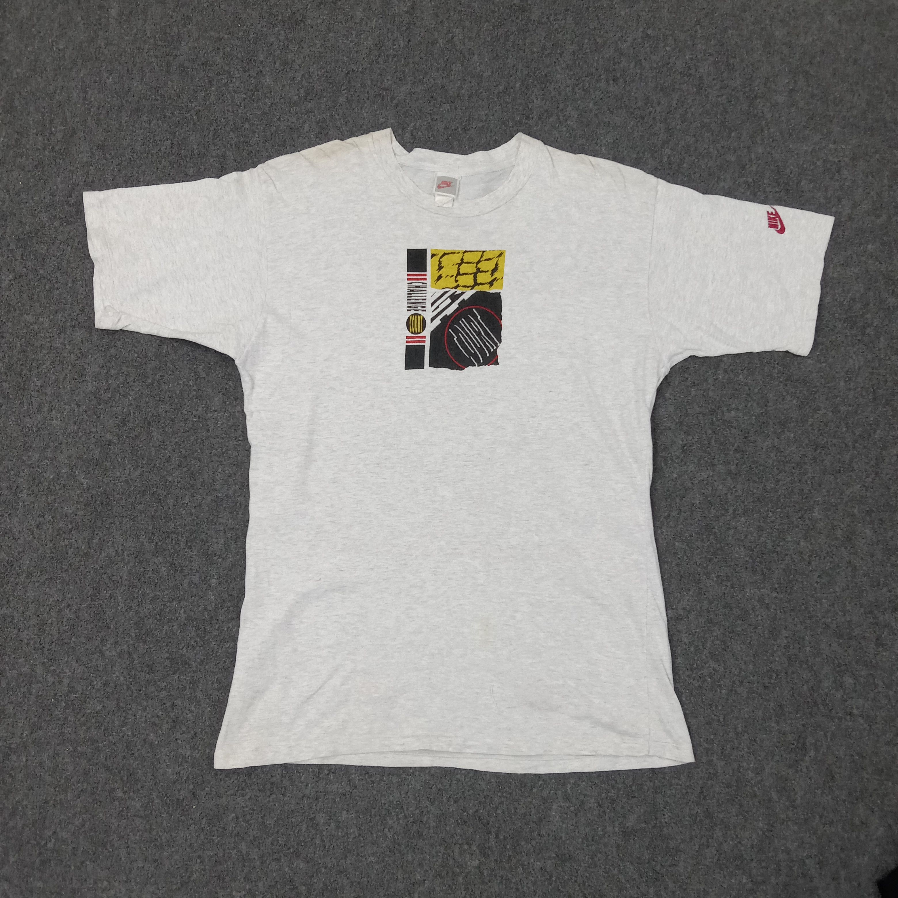 Nike NIKE Challenge Court Tennis Style Tshirt C239N70 Size US L / EU 52-54 / 3 - 1 Thumbnail