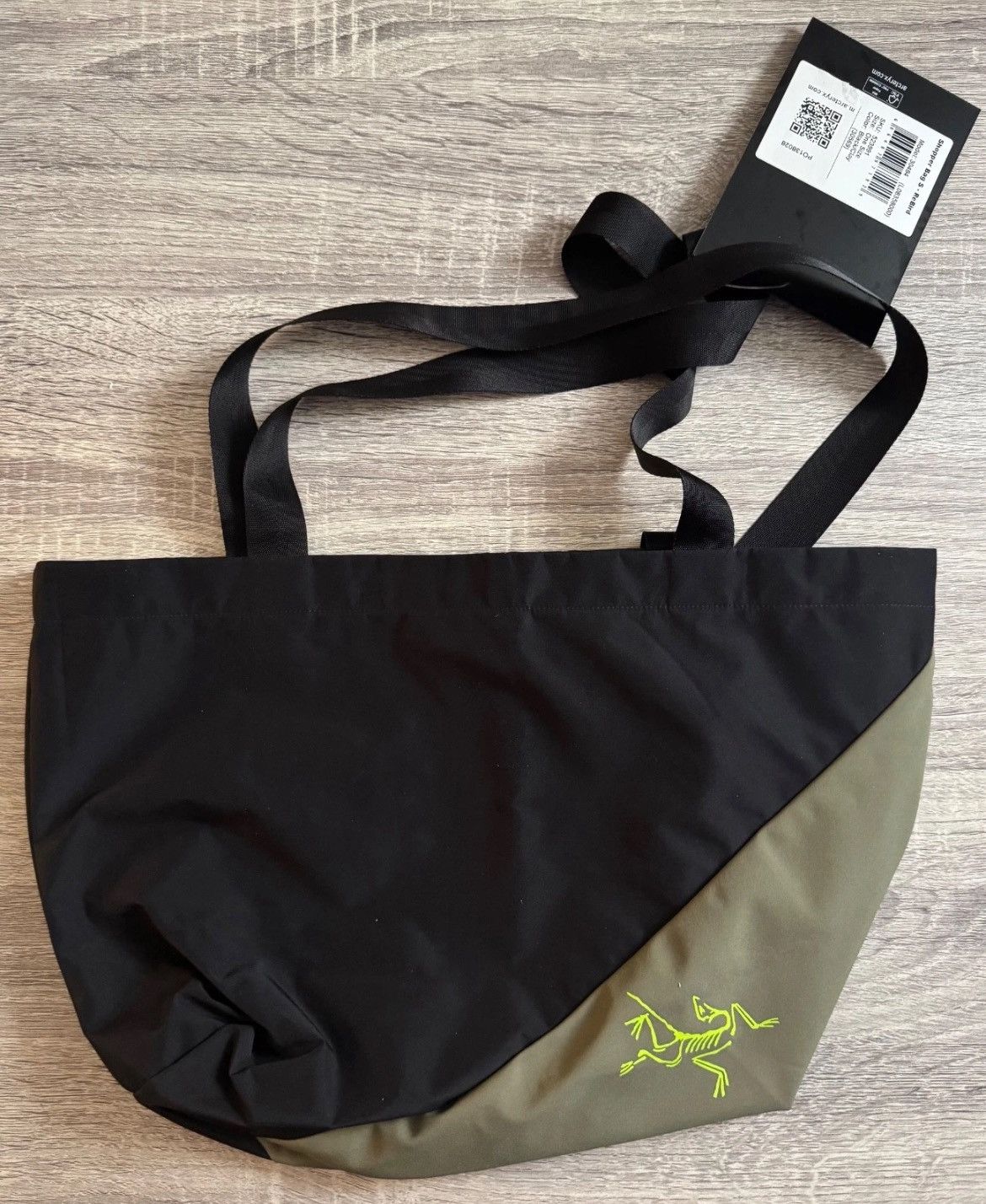 Arc'teryx Arc’teryx Rebird Small Shopper Tote Black/Clay NWT Limited Size ONE SIZE - 4 Thumbnail
