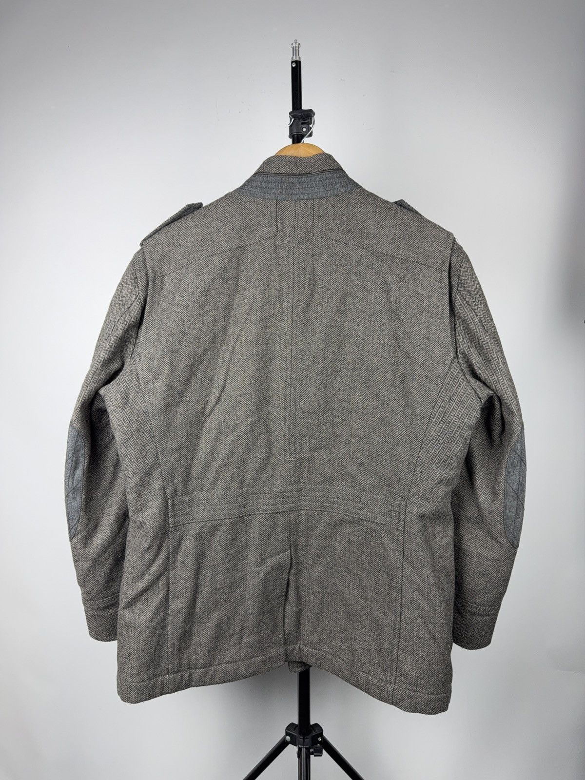Hugo Boss Luxury 00s Hugo Boss Herringbone Field Jacket Grey Wool Size US L / EU 52-54 / 3 - 11 Thumbnail