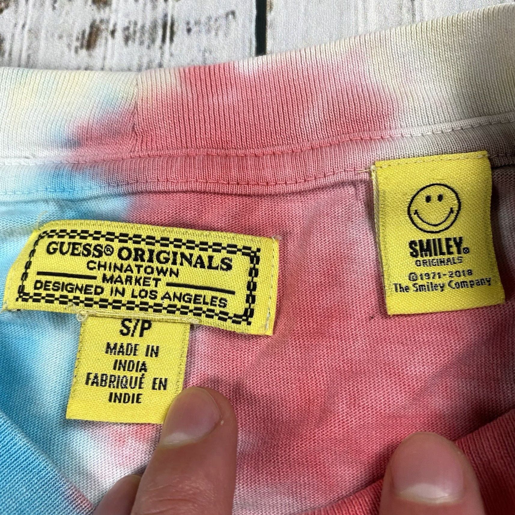 Guess GUESS X CHINATOWN MARKET SMILEY TIE DYE GRAPHIC TEE MEN'S S MULTICOLOR 2010s Size US S / EU 44-46 / 1 - 4 Thumbnail