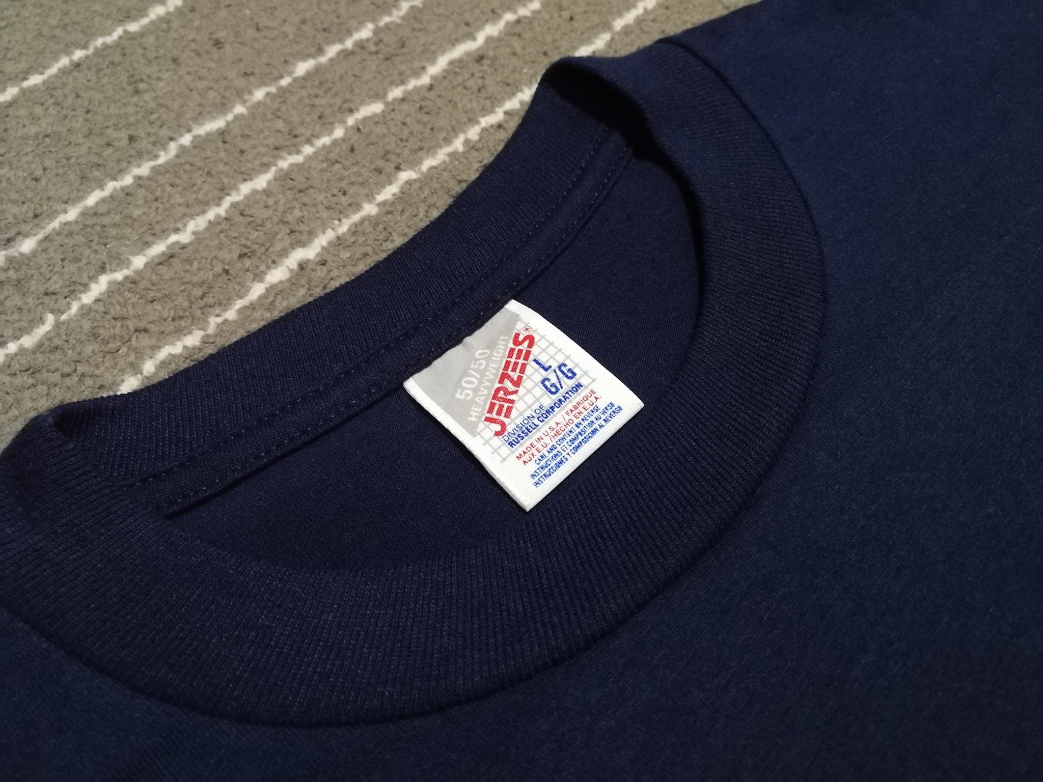 Jerzees × Russell Athletic × Vintage Vintage air waves X jerzees tee M 1787 Size US M / EU 48-50 / 2 - 4 Thumbnail