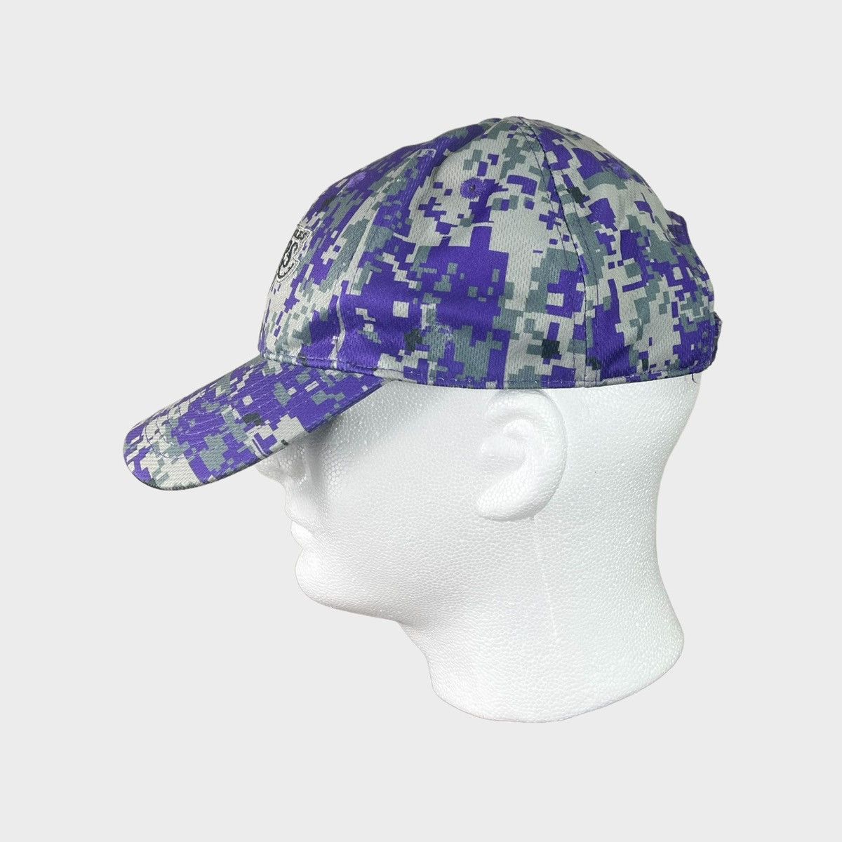 Vintage LA Lakers Purple Camo Print Pechanga Resort Casino Hat Cap Size ONE SIZE - 3 Thumbnail