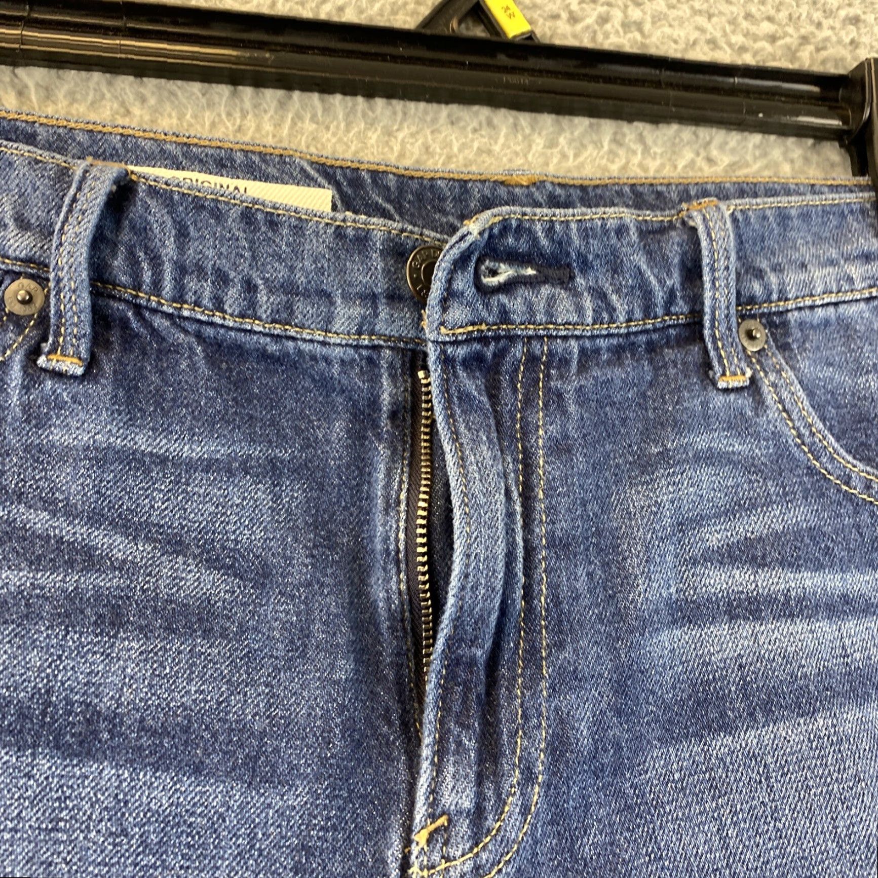 Gap GAP Denim Shorts Cut-Off Women 30 Regular Medium Wash Blue 33" Waist Womens 84-63 Size 33" - 3 Thumbnail