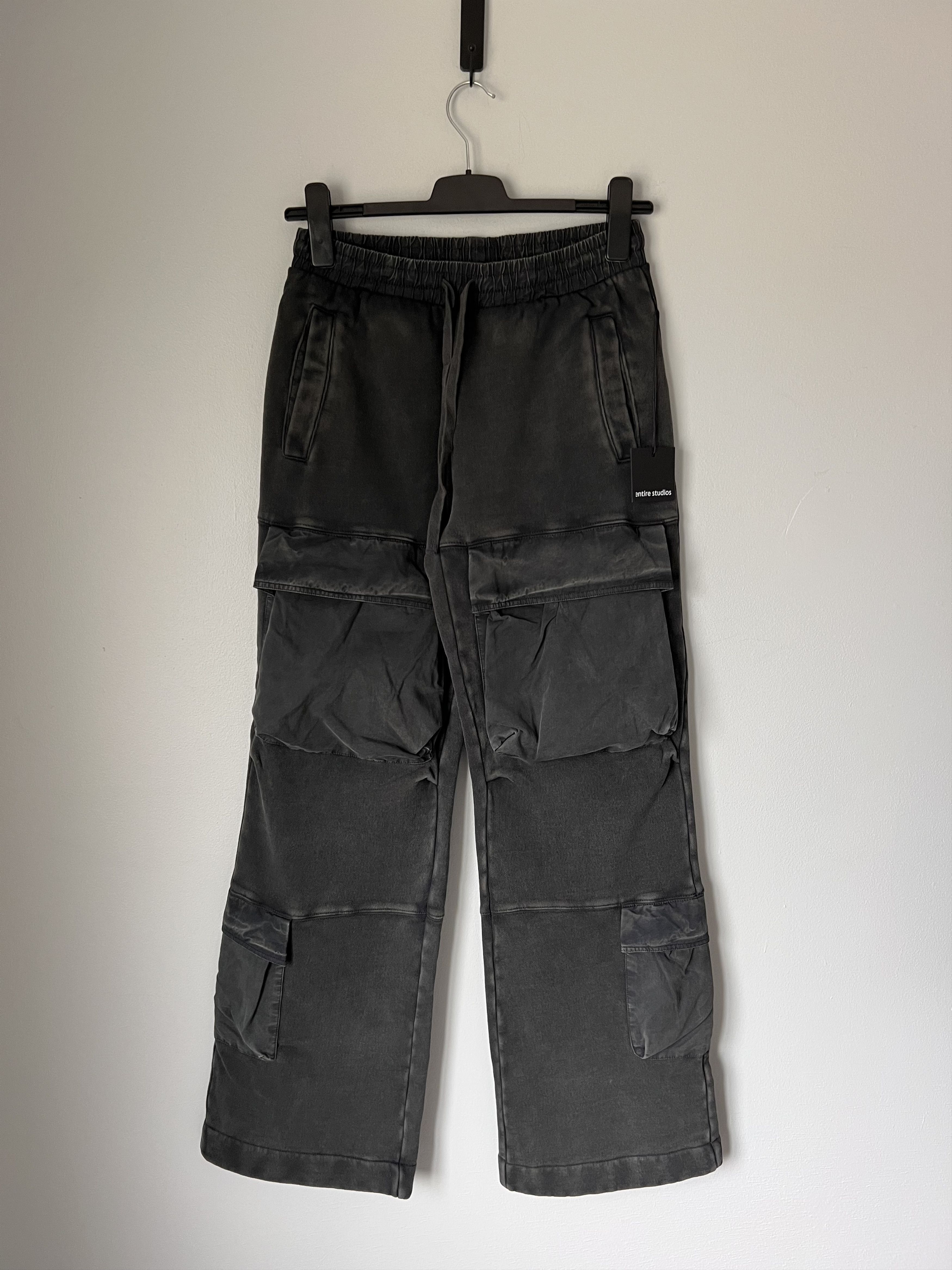 Entire Studios Entire Studios Utility Cargo Sweats in Washed Black