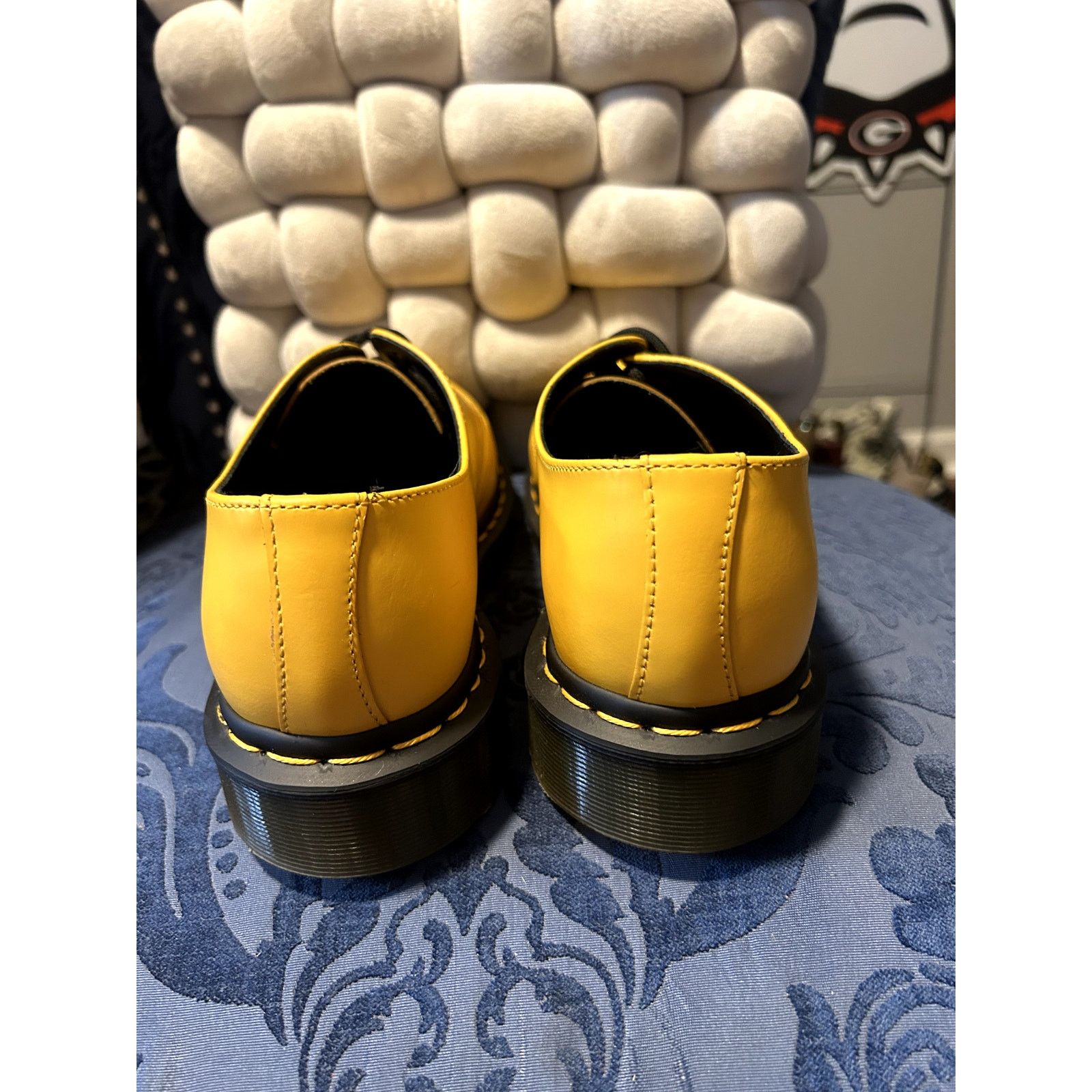 Dr. Martens Dr Martens 1461 Yellow Oxfords size 8/EU 39 Size US 8 / IT 38 - 4 Thumbnail