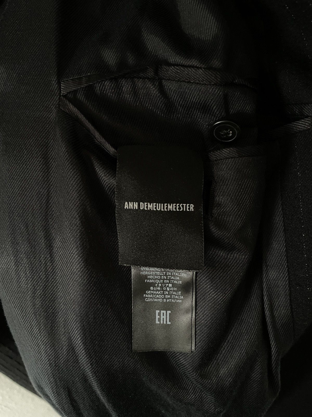 Ann Demeulemeester Ann Demeulemeester Beaded rhinestone coat unisex Size S / US 4 / IT 40 - 6 Thumbnail