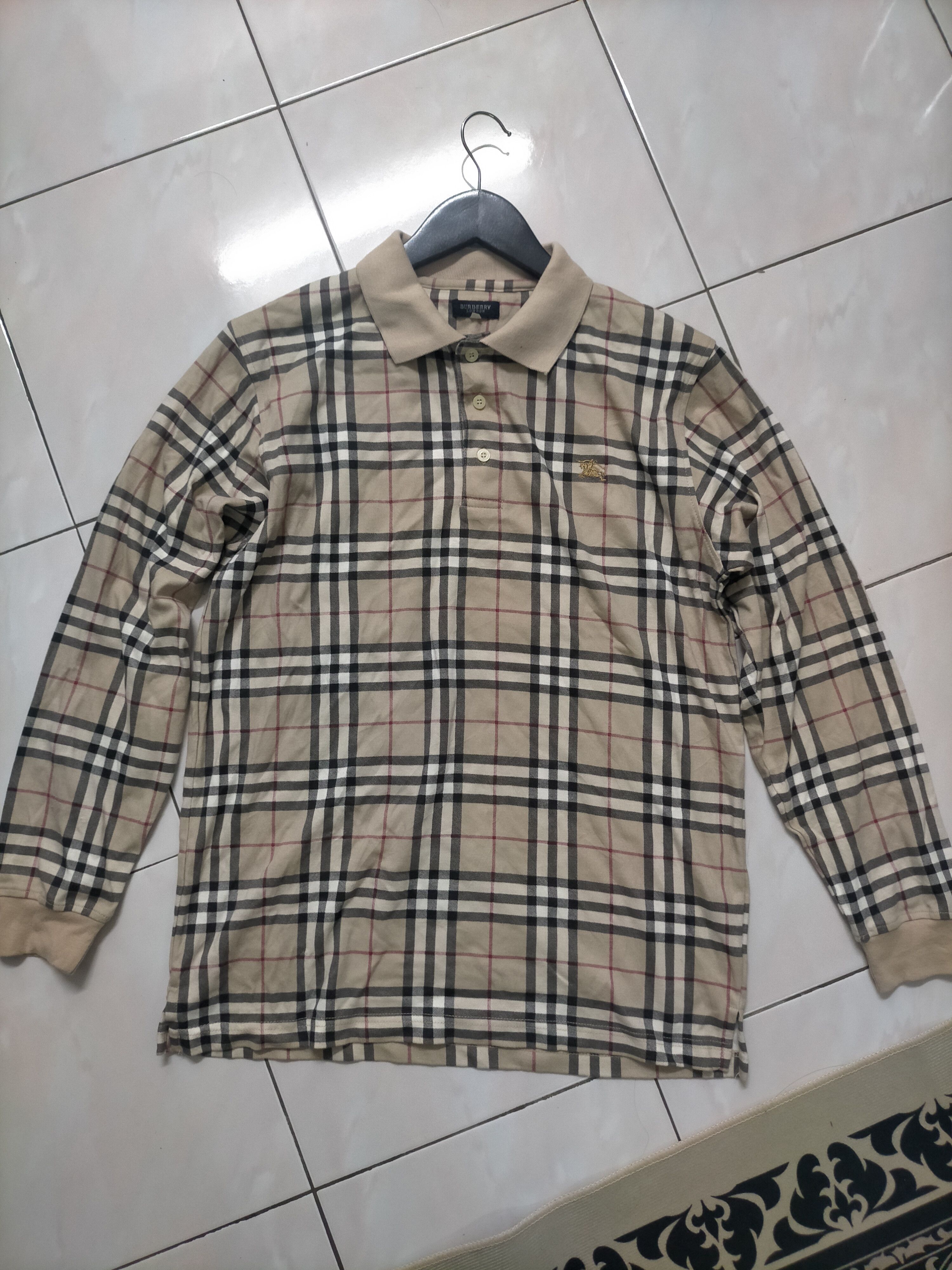Burberry 🔥 Vintage Burberry Nova Check Tshirt Size US M / EU 48-50 / 2 - 1 Thumbnail
