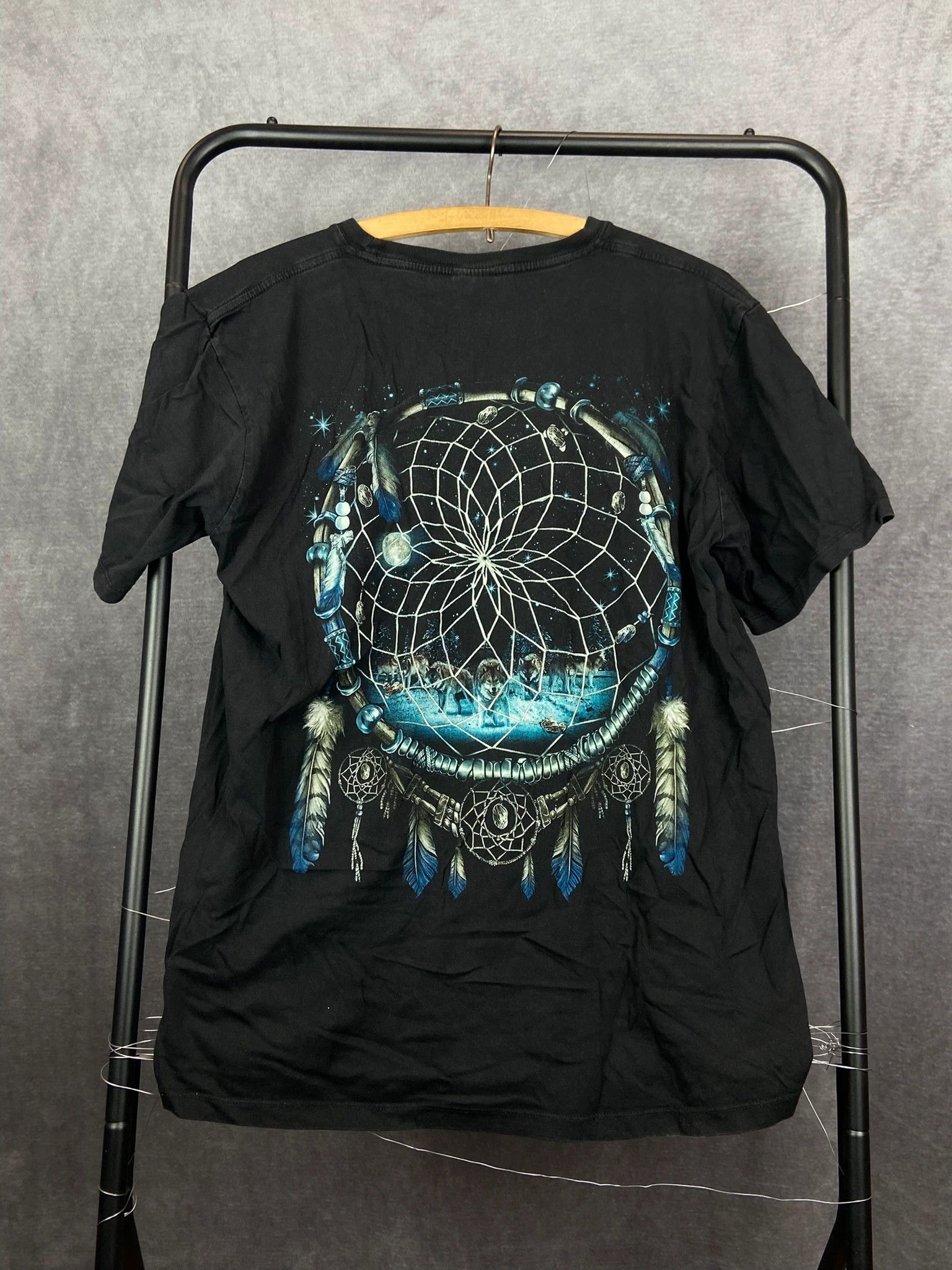 Vintage Vintage Wolf T-Shirt Black Dreamcatcher Print XL Size US XL / EU 56 / 4 - 3 Thumbnail