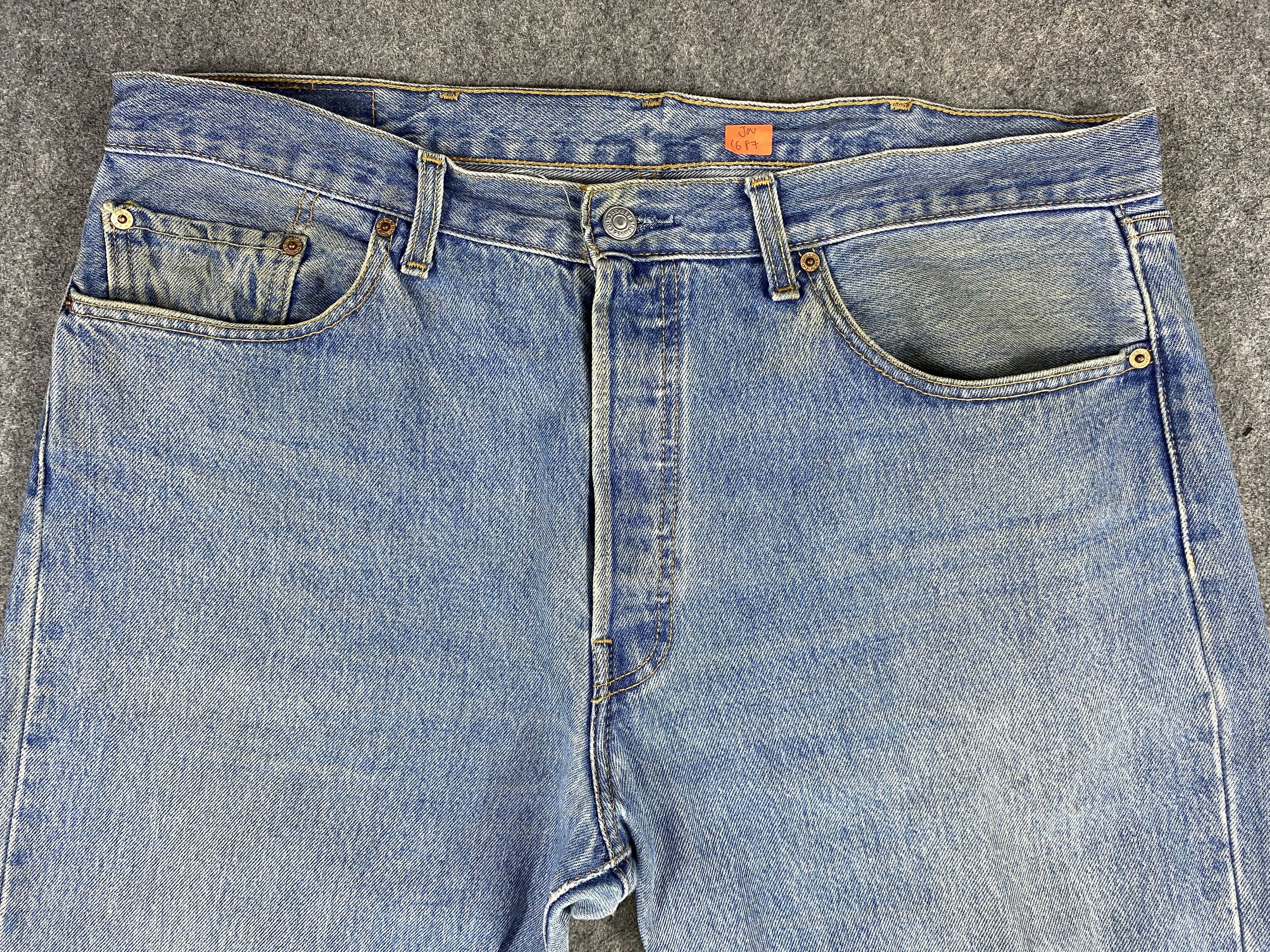 Levi's Blue Vintage Levi's 501 Jeans 37x34 Denim -JN1687 Size US 37 - 3 Thumbnail