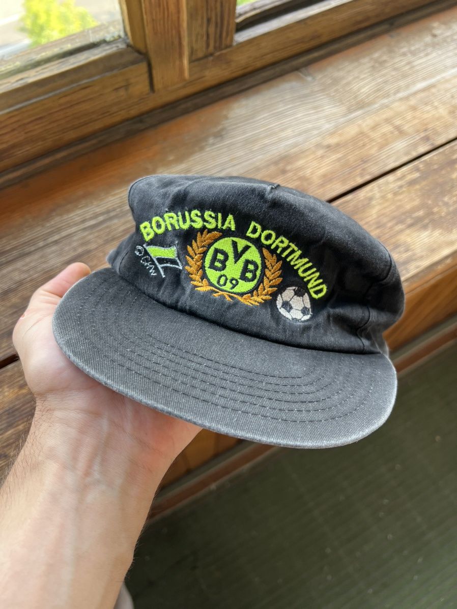 Nutmeg Vintage Borussia Dortmund Cap BVB Nutmeg Snapback Size ONE SIZE - 1 Thumbnail