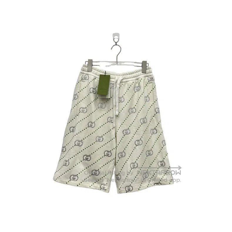 Gucci Gucci SizeXS White full logo rhinestone shorts Size US 27 - 2 Thumbnail