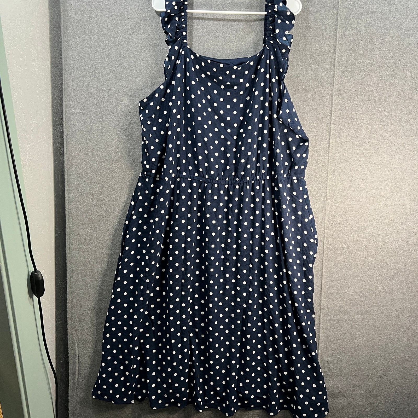 Other Girl With Curves Regular Chiffon Ruffle Midi Size XXL / US 16-18 / IT 52-54 - 1 Thumbnail