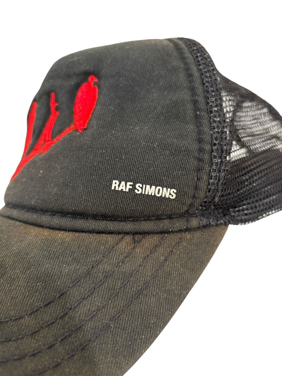 Raf Simons SS17 Vultures trucker cap (Antonioli exclusive) Size ONE SIZE - 3 Thumbnail
