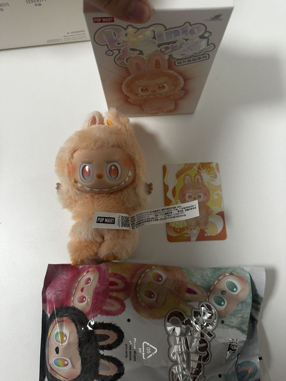 POP MART Labubu THE MONSTER Luck Big into Energy Series Size ONE SIZE - 8 Thumbnail