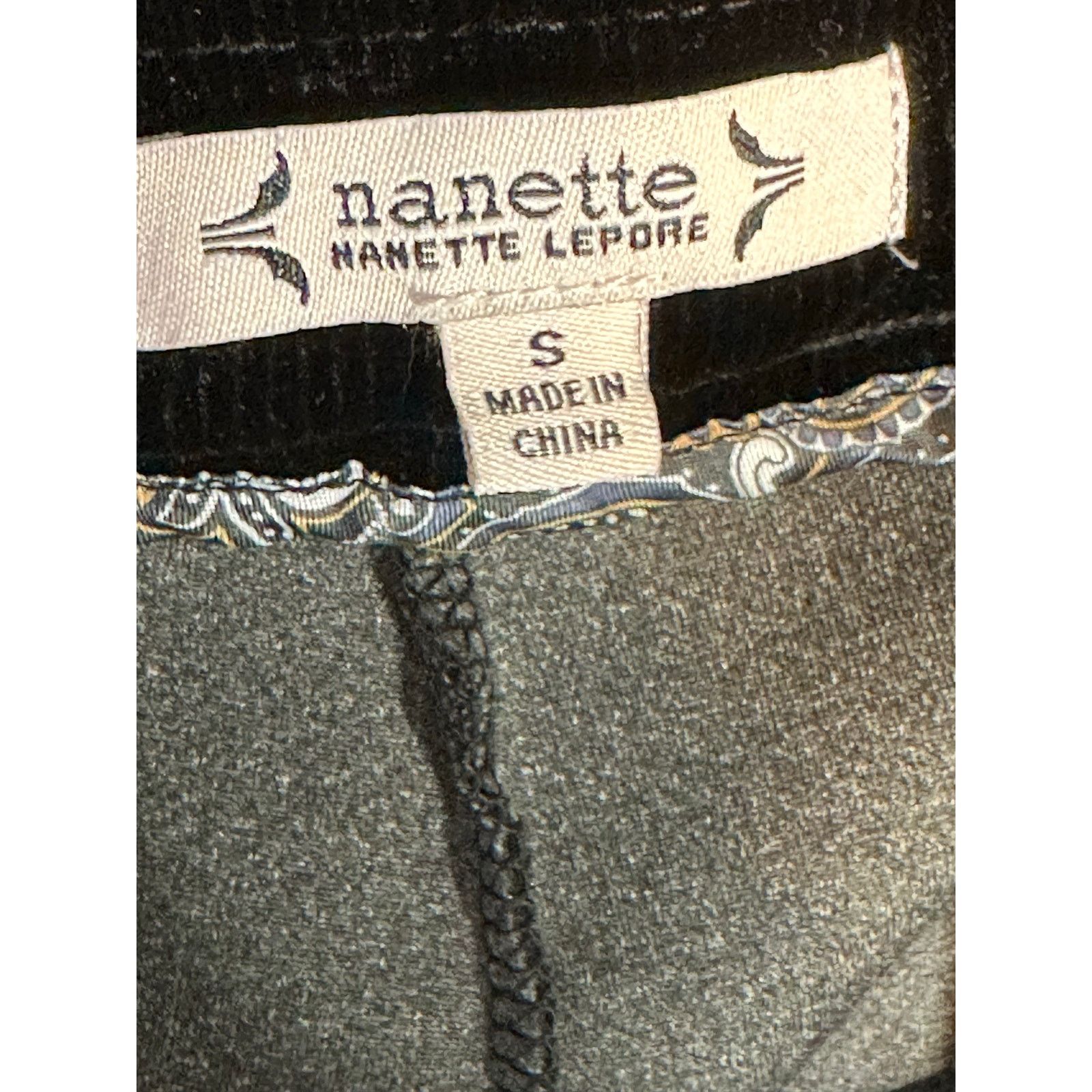 Nanette Lepore Nanette Lepore black velvet pull on legging pants size small Size 30" / US 8 / IT 44 - 3 Thumbnail