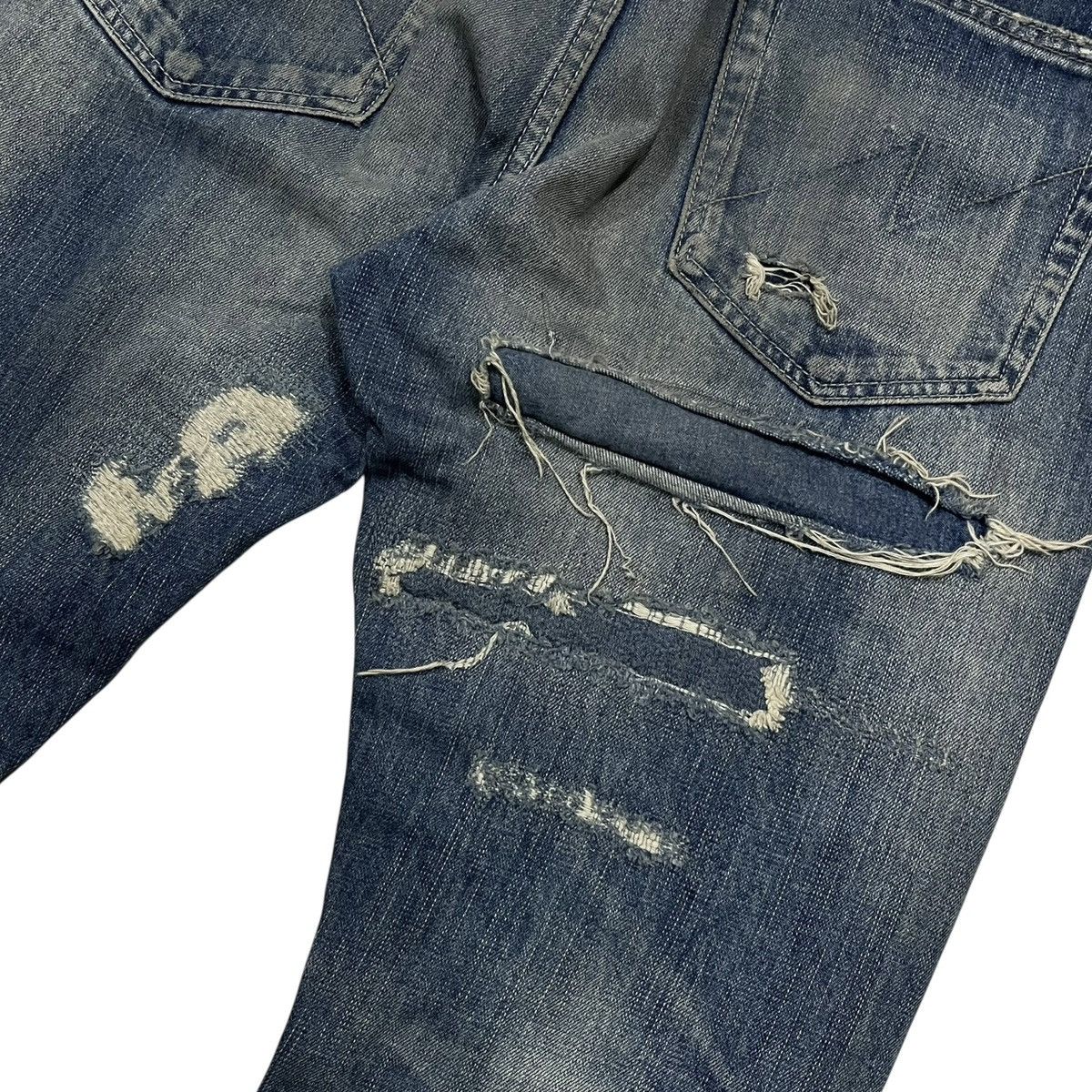Neighborhood Neighborhood DP-Narrow Distressed Selvedge Denim Pants Size US 32 / EU 48 - 8 Thumbnail
