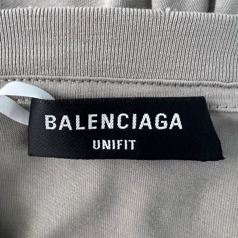Balenciaga Balenciaga Mosaic fuzzy logo letter loose hole round neck Size US XXS / EU 40 - 4 Thumbnail