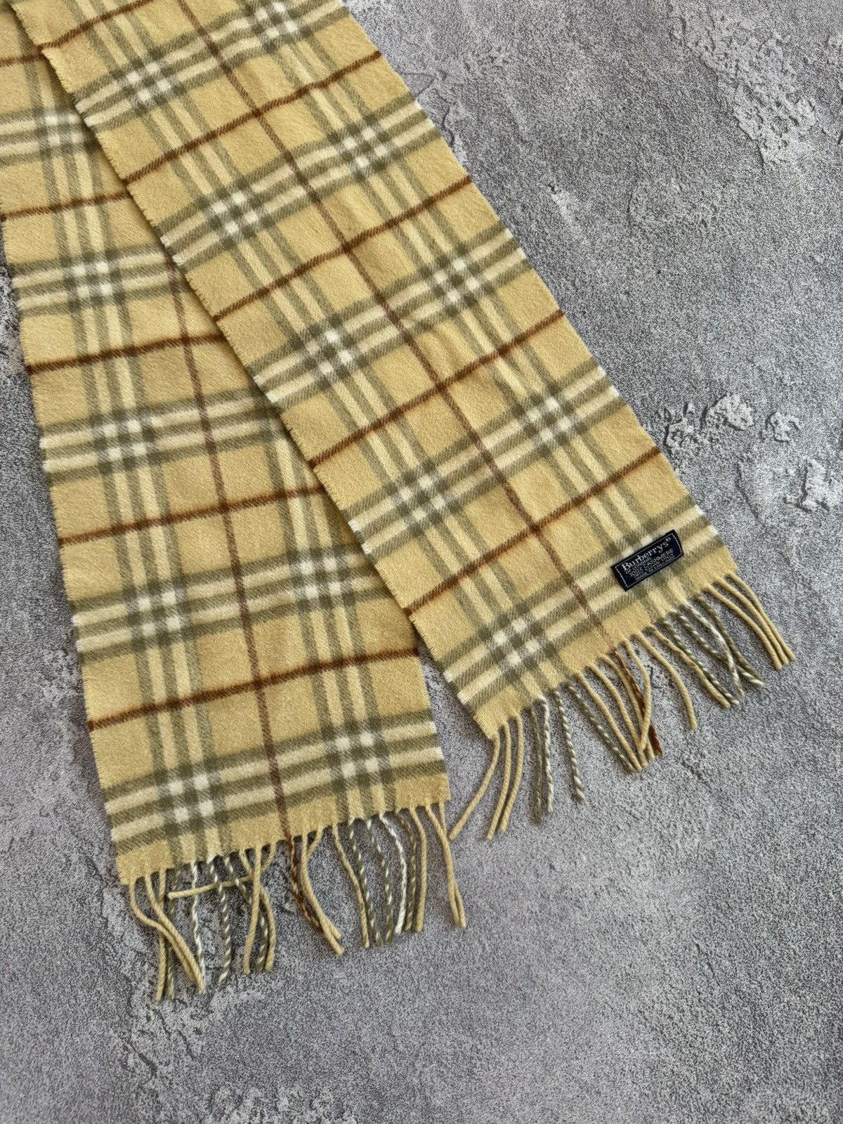 Burberry × Vintage Burberry Burberrys checkered cashmere scarf 🧣 muffler Size ONE SIZE - 8 Thumbnail