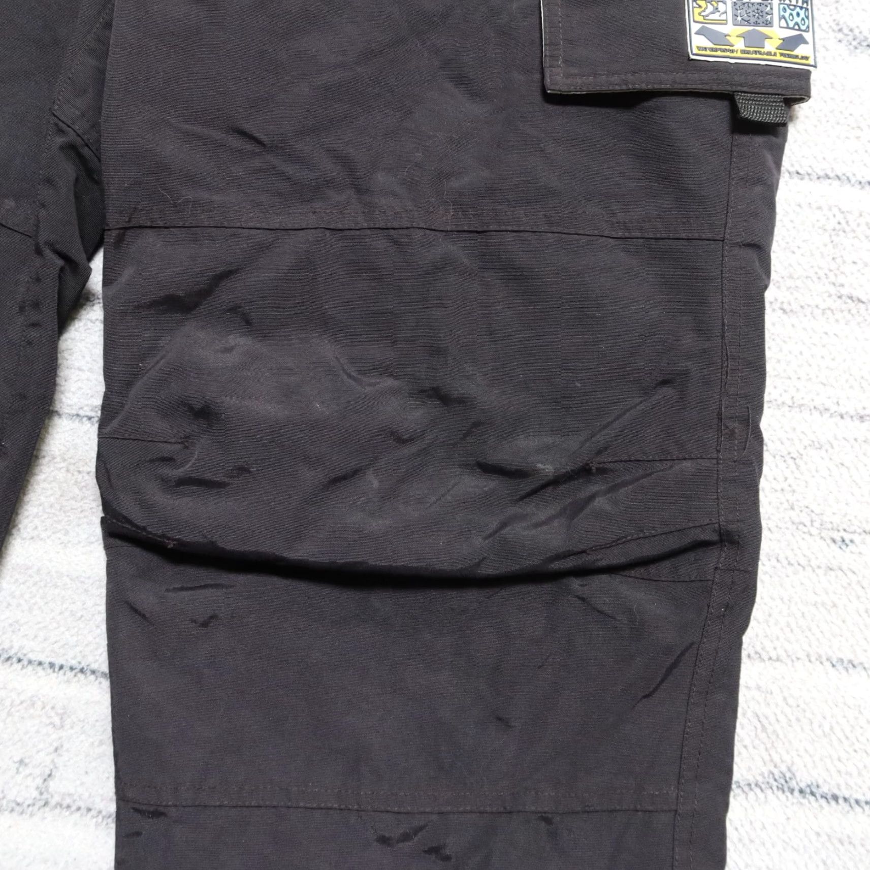 Vintage VINTAGE Planet Earth Snow Pants Mens Snowboard Black 90s Size L 28 1/2in 33in Jeans Winter Ski Size US 33 - 7 Thumbnail