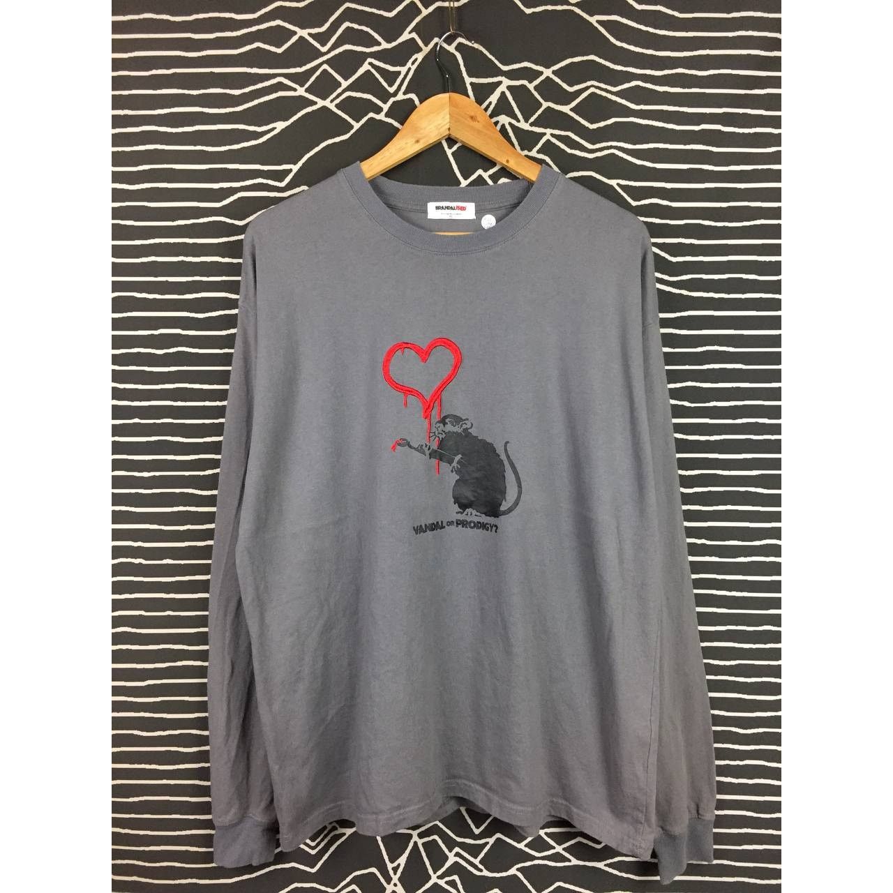 Vintage Brandalised Vandal or Prodigy Love Rat Graffiti Art Tee Size US XL / EU 56 / 4 - 1 Thumbnail
