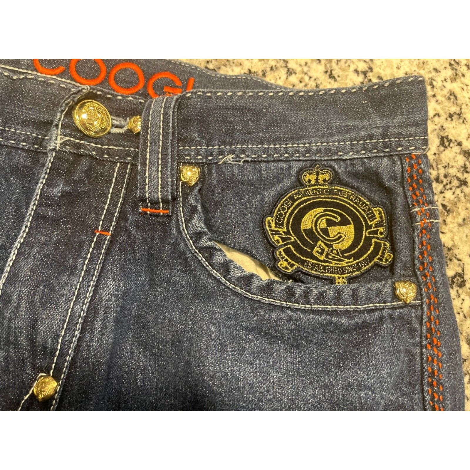 Coogi VINTAGE Coogi Royale Jeans Mens Jeans 32x32 Blue Denim 32 Inch Inseam Straight Footwear Casual Mens Size US 32 / EU 48 - 3 Thumbnail