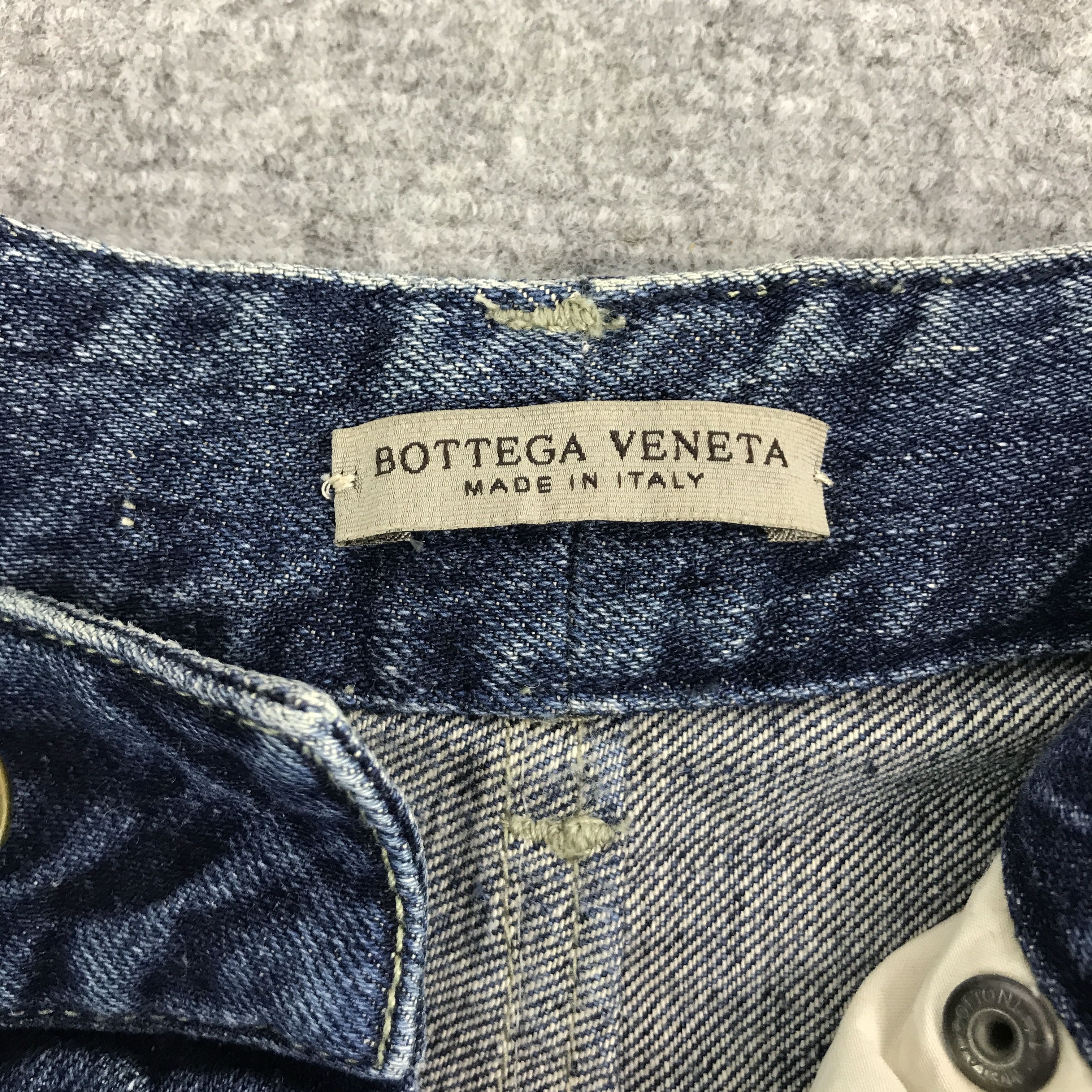 Bottega Veneta × Vintage Vintage Bottega veneta Distressed denim jeans pants Size US 30 / EU 46 - 13 Thumbnail