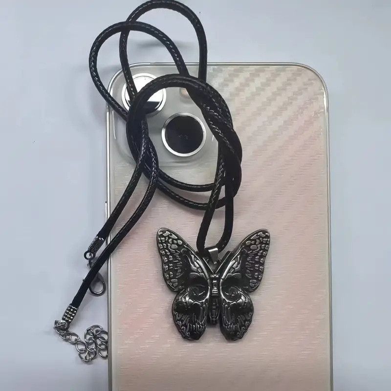 Other Butterfly Skull Retro STEAL! Y2K Chains Necklace Chain Size ONE SIZE - 3 Thumbnail