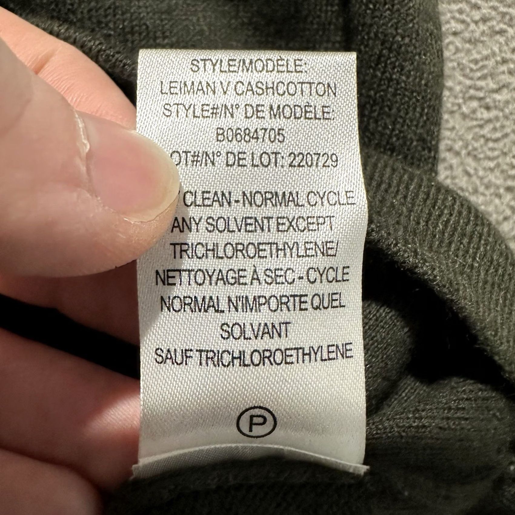 Theory Theory Sweater Mens Small Green Cotton Cashmere V-Neck Long Sleeve Shirt EUC Size US S / EU 44-46 / 1 - 6 Thumbnail